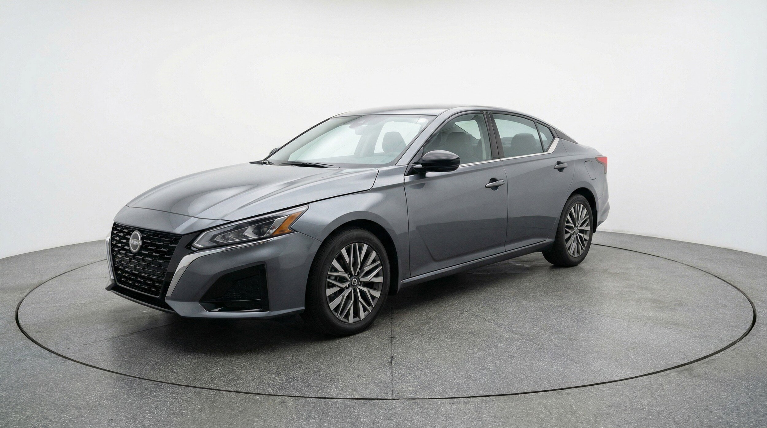 Thumbnail: 2025 Nissan Altima - 3