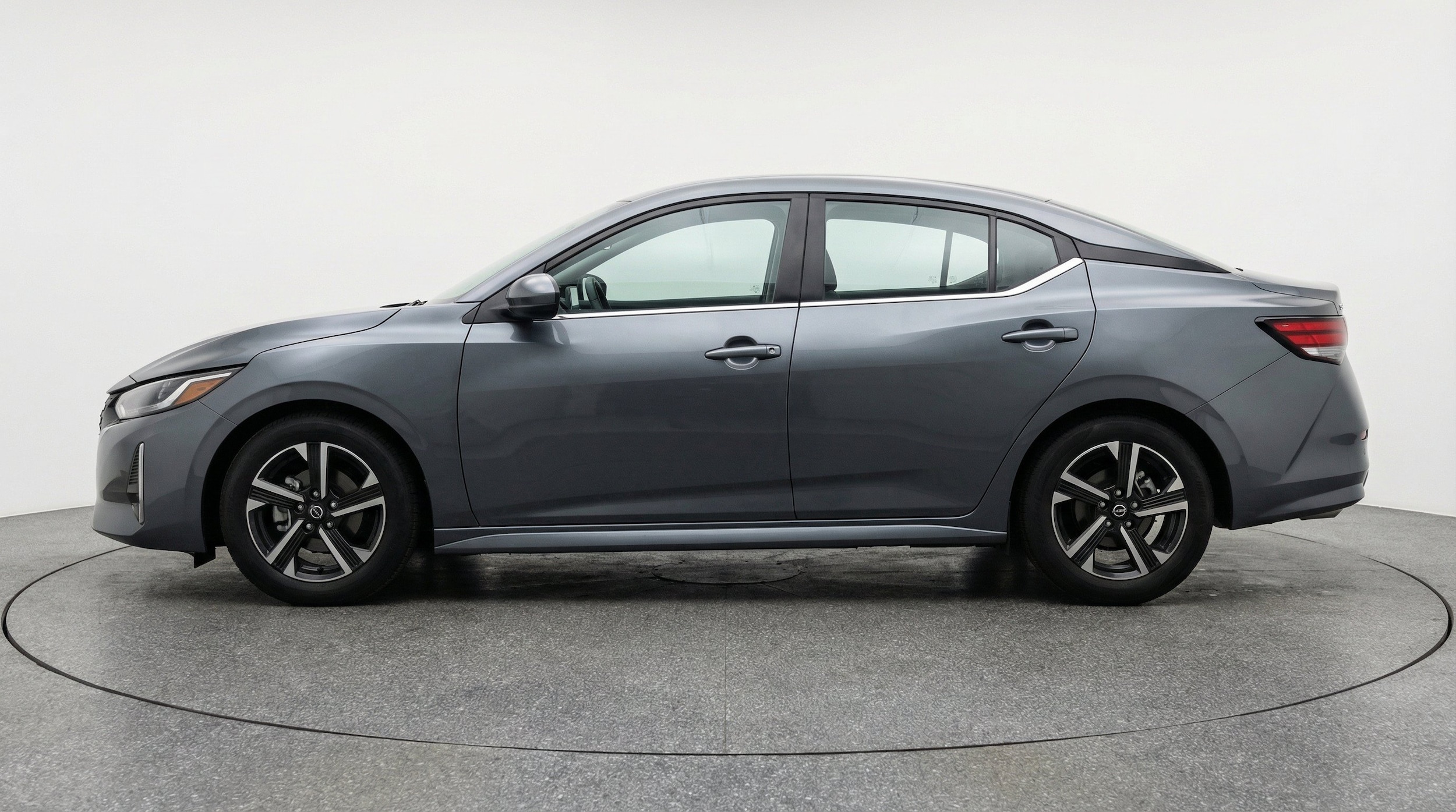 Thumbnail: 2025 Nissan Sentra - 5