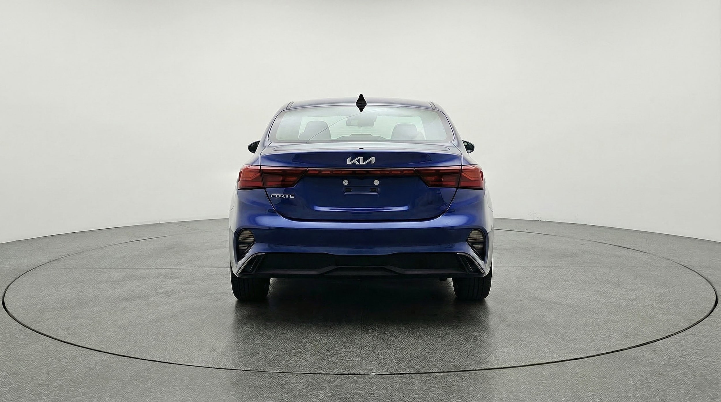 Thumbnail: 2024 Kia Forte - 7