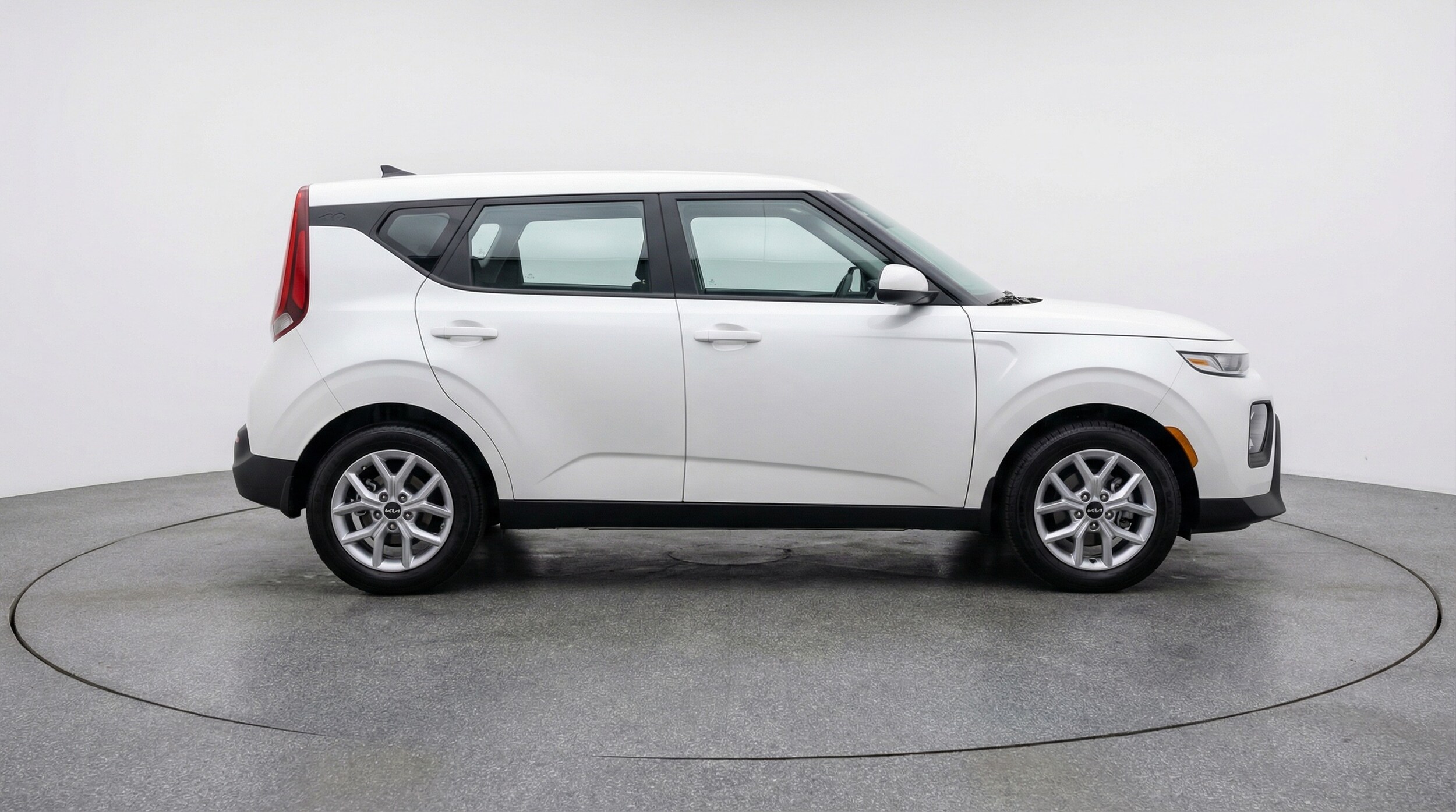 Thumbnail: 2025 Kia Soul - 8