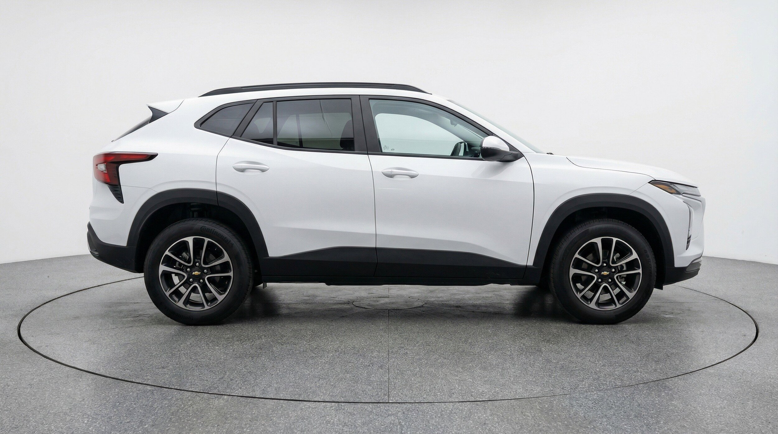 Thumbnail: 2025 Chevrolet TrailBlazer - 11