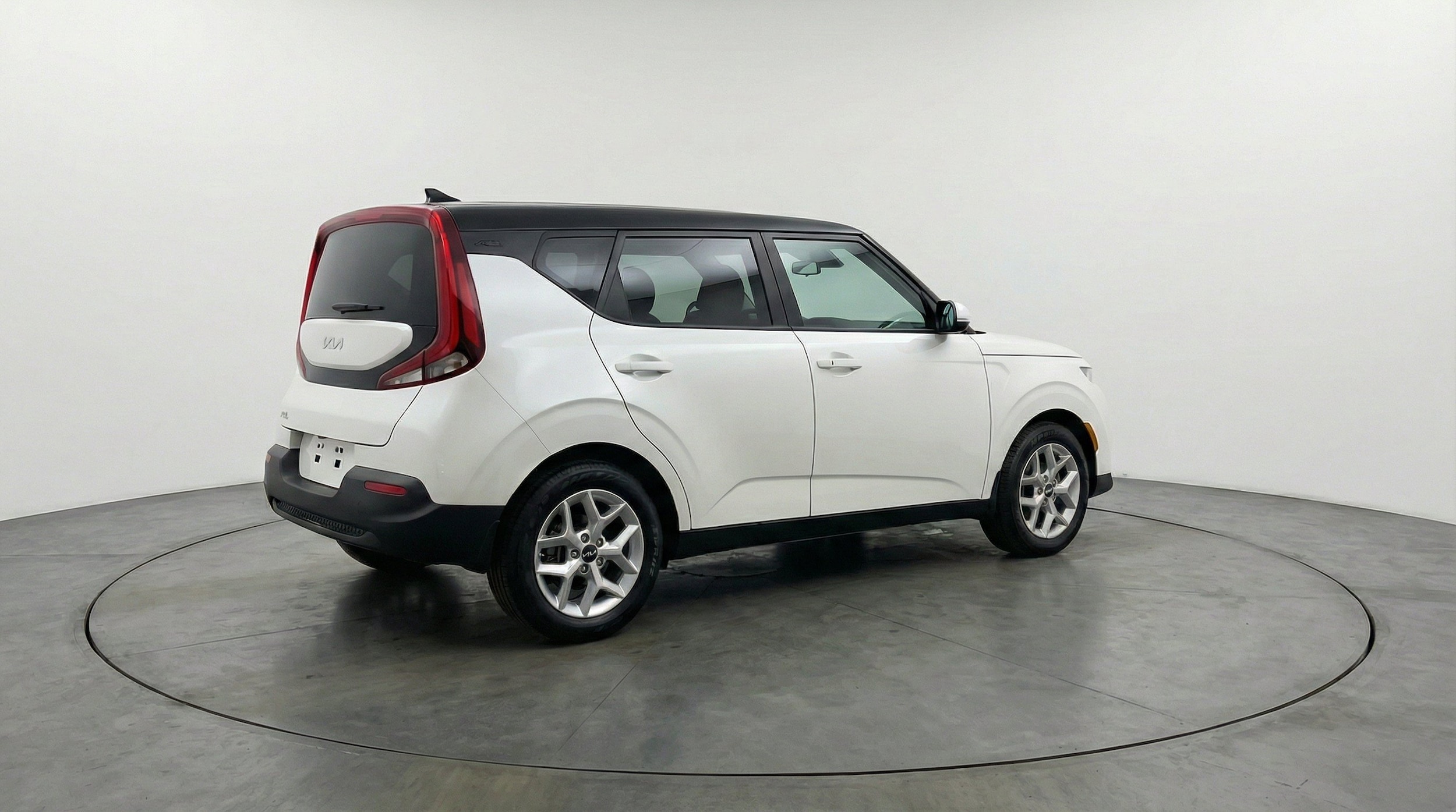 Thumbnail: 2025 Kia Soul - 9