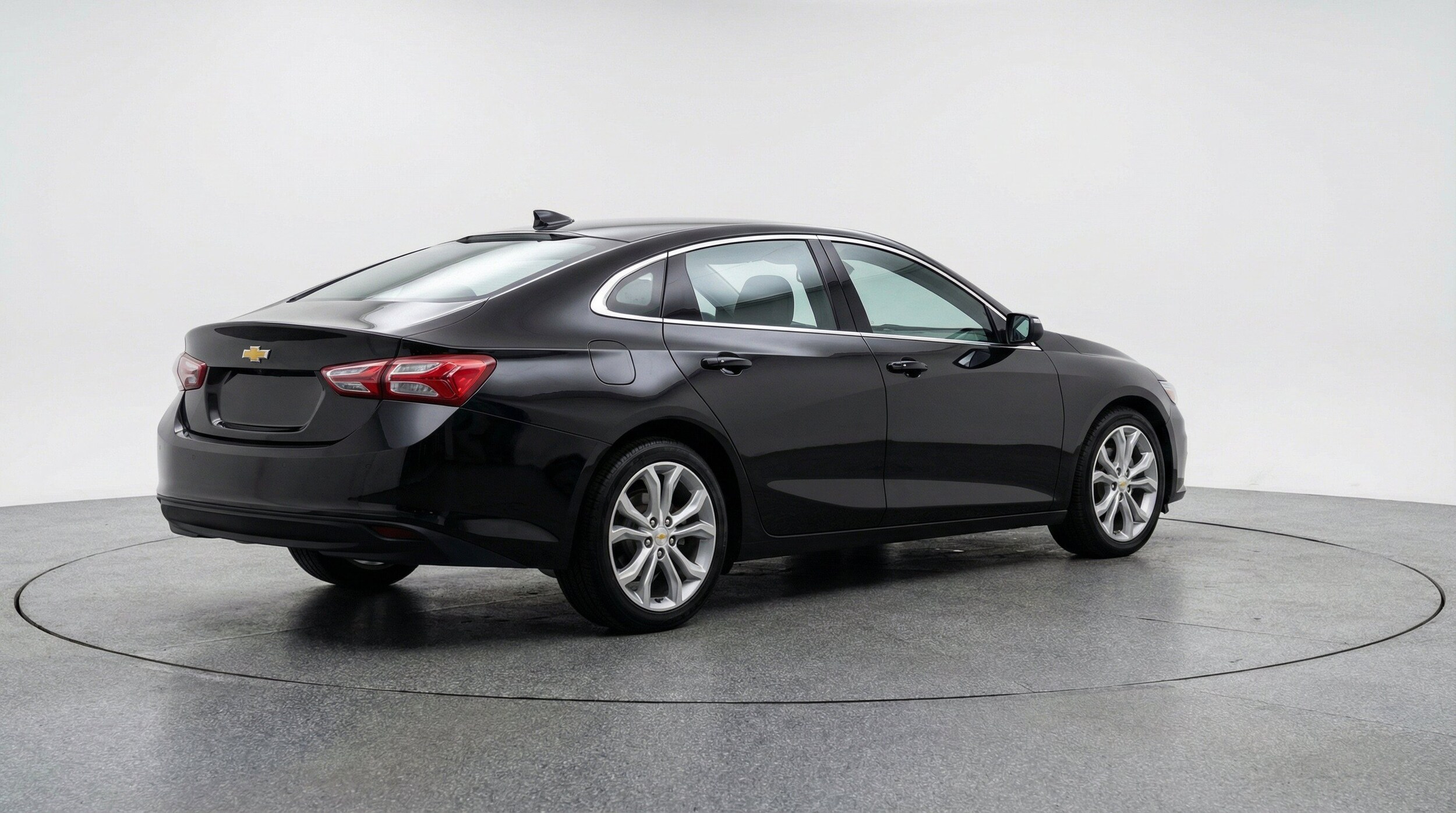 Thumbnail: 2024 Chevrolet Malibu - 9
