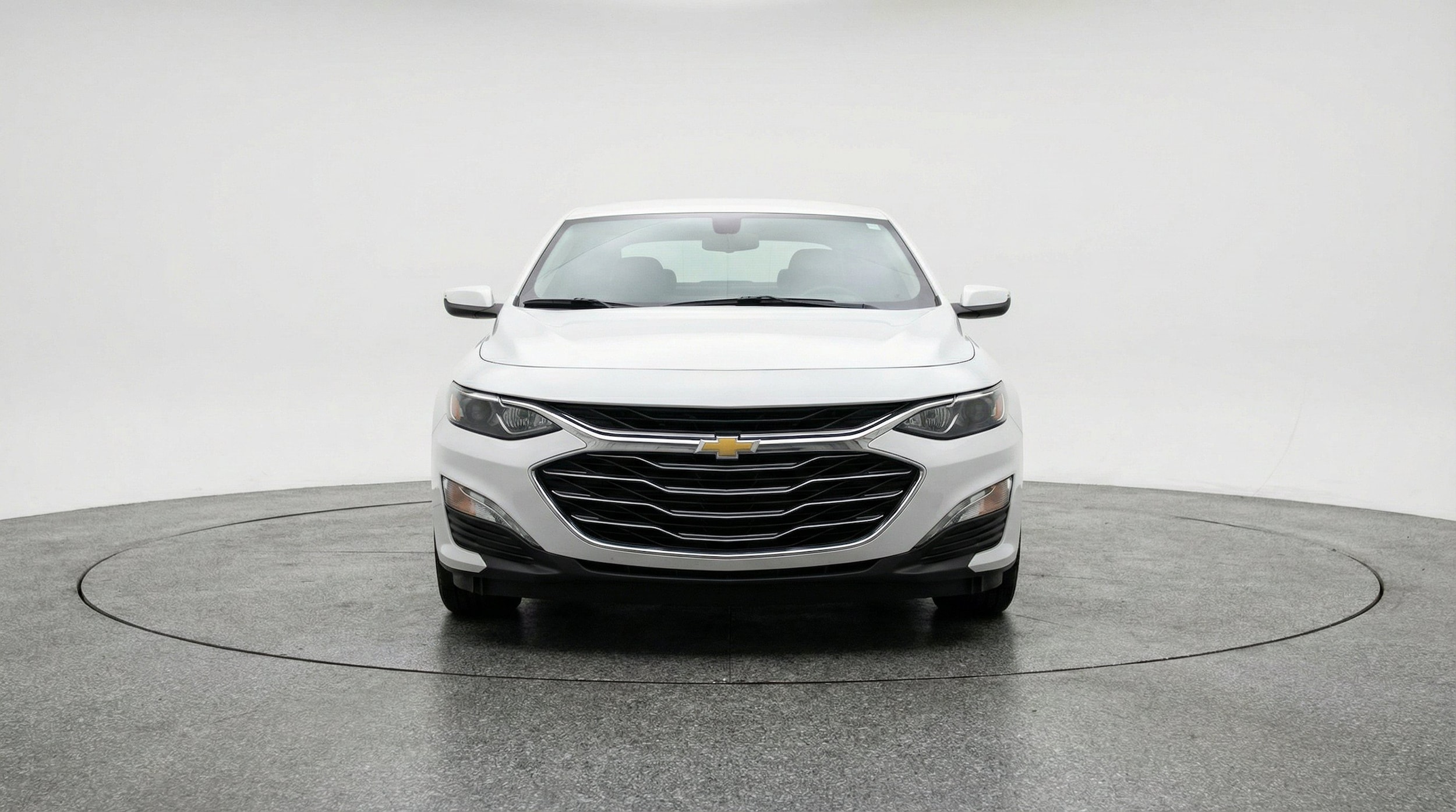 Thumbnail: 2024 Chevrolet Malibu - 2