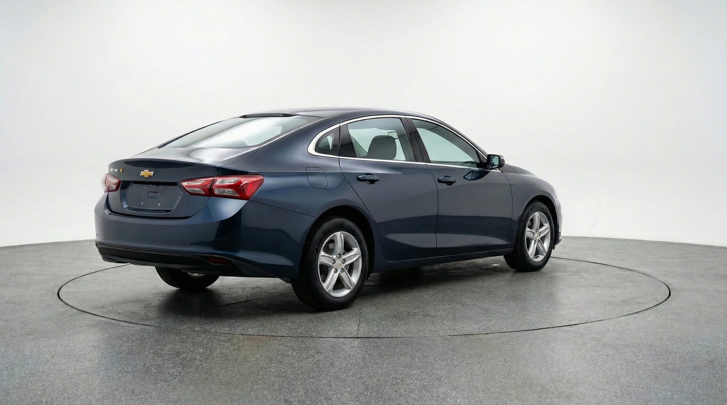 Thumbnail: 2024 Chevrolet Malibu - 9