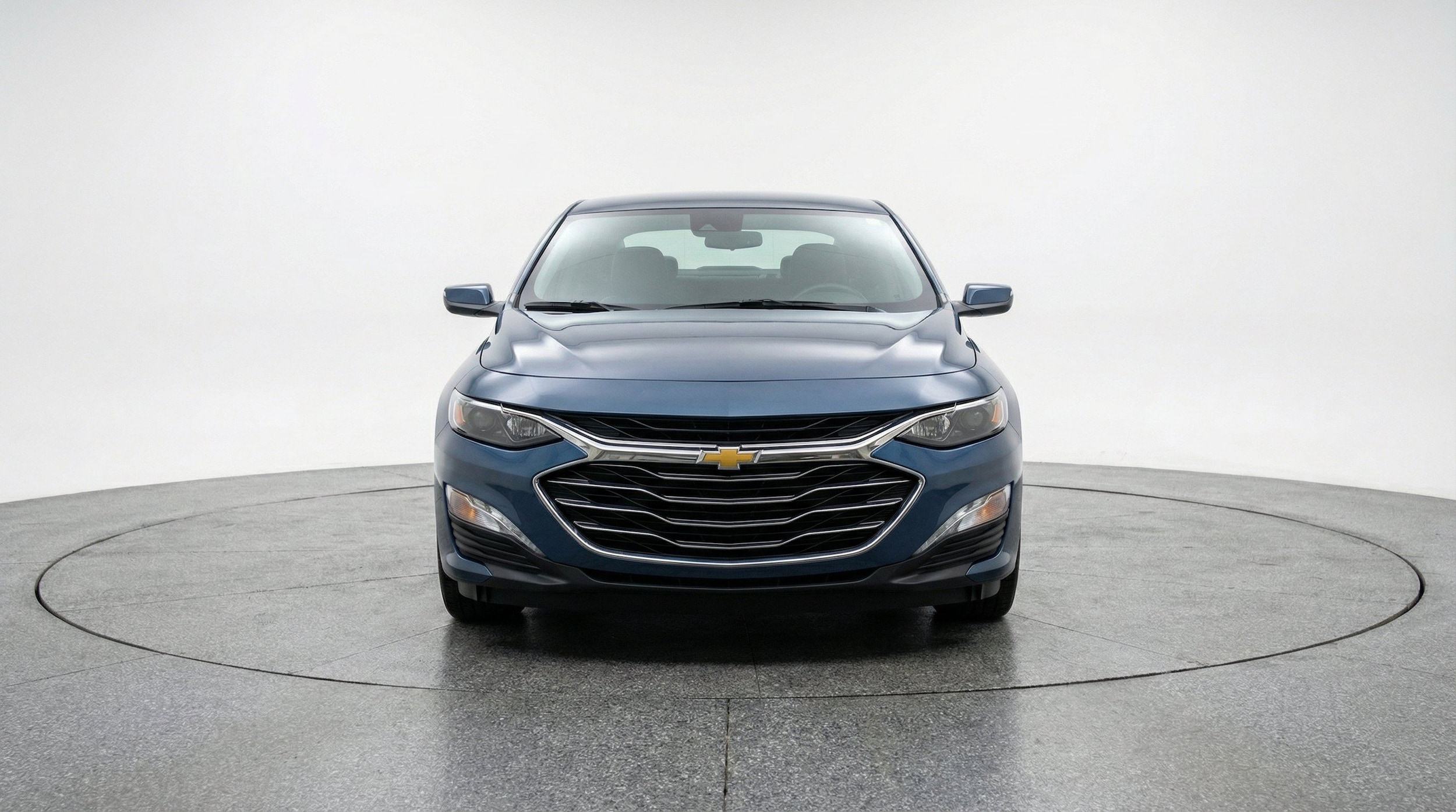 Thumbnail: 2024 Chevrolet Malibu - 2