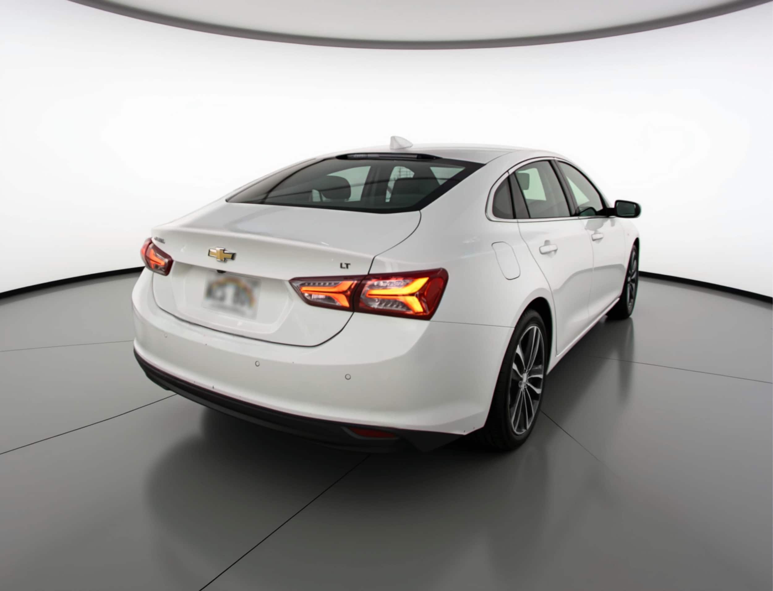 Thumbnail: 2024 Chevrolet Malibu - 9