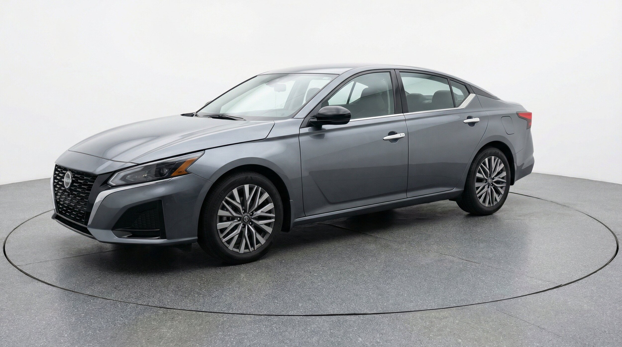 Thumbnail: 2025 Nissan Altima - 3