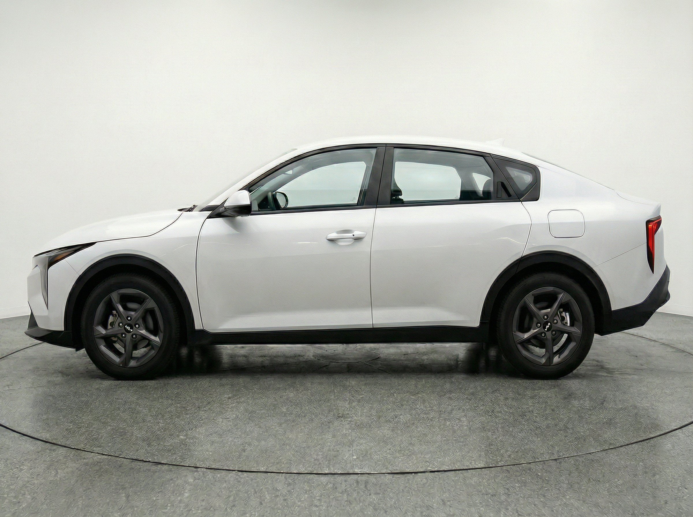 Thumbnail: 2025 Kia K4 - 5