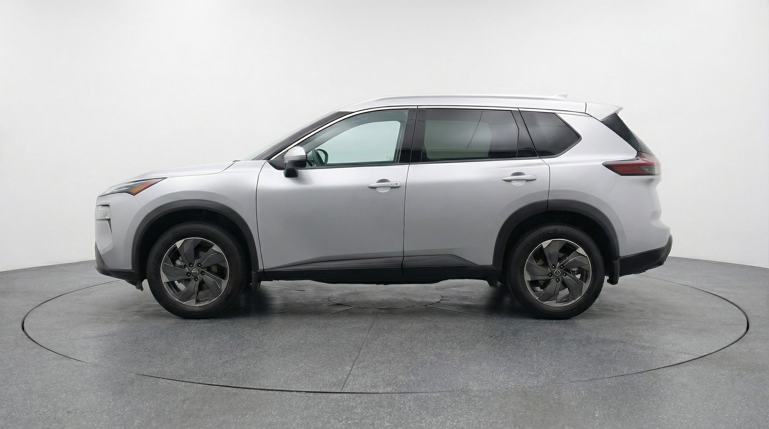 Thumbnail: 2025 Nissan Rogue - 5