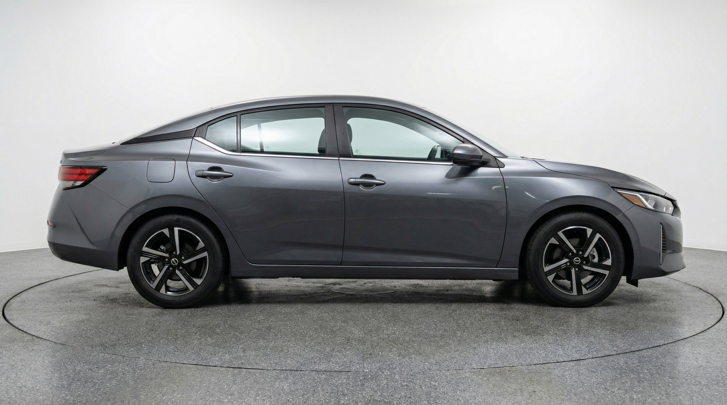 Thumbnail: 2025 Nissan Sentra - 11
