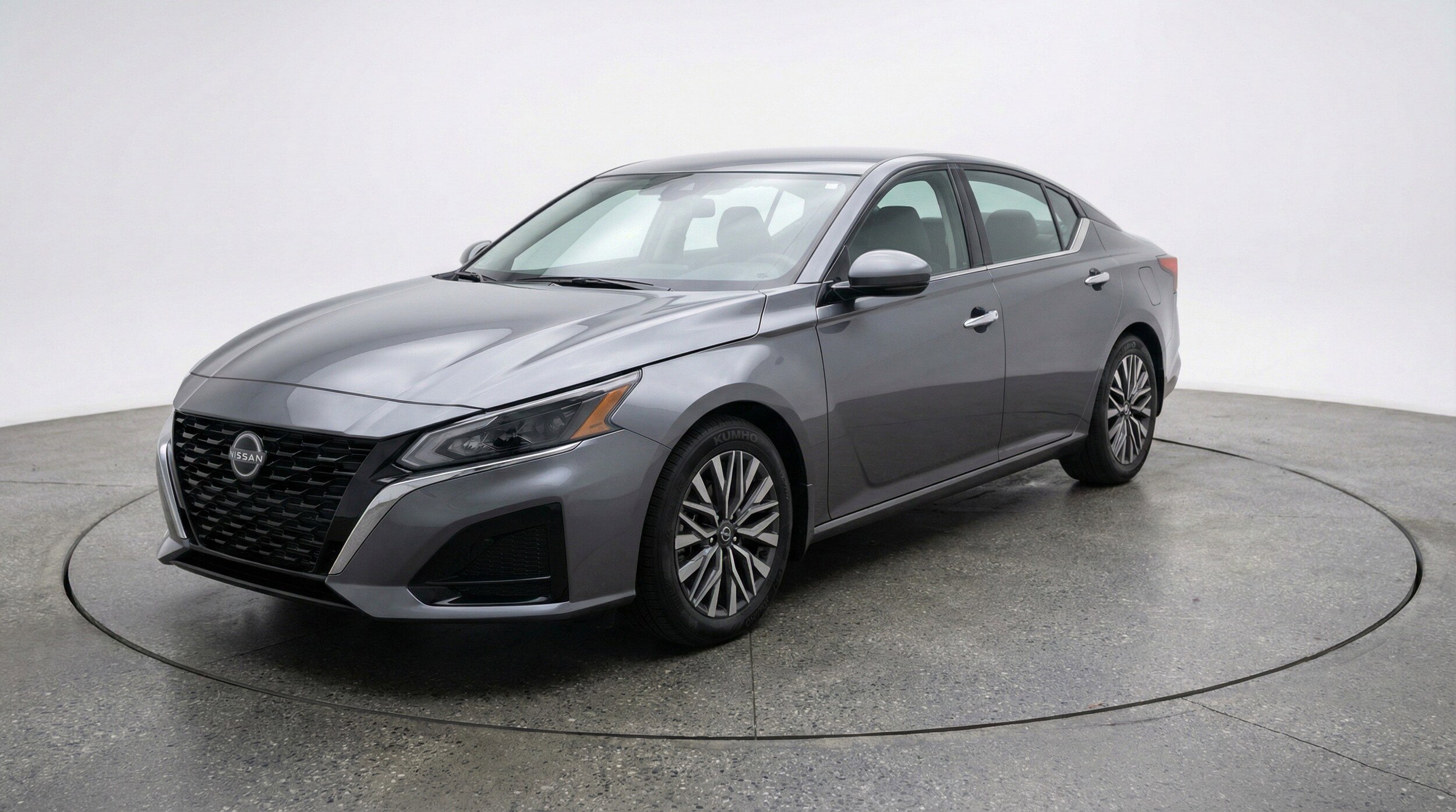 Thumbnail: 2025 Nissan Altima - 3