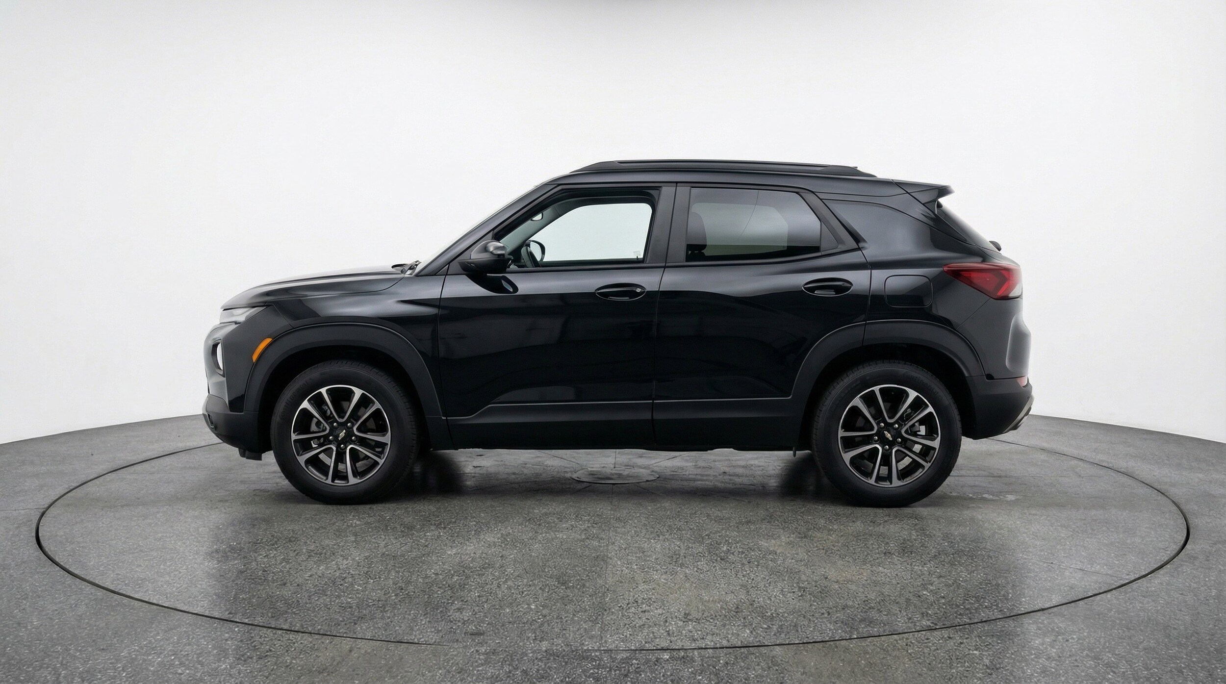 Thumbnail: 2025 Chevrolet TrailBlazer - 5