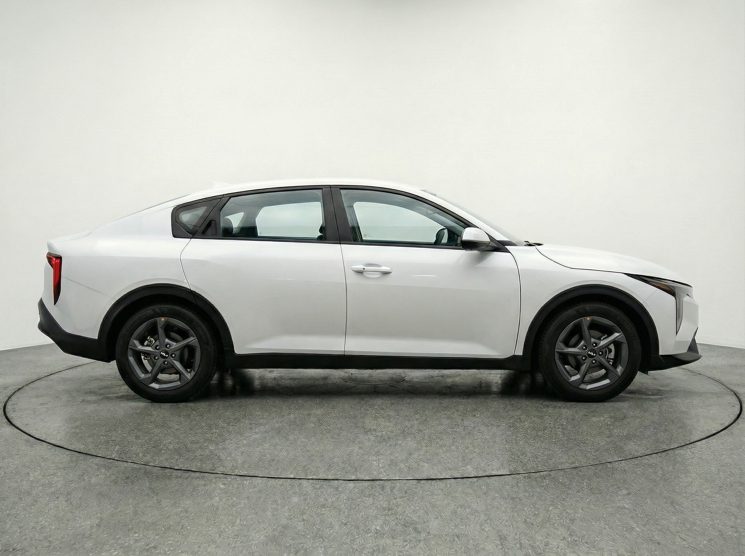 Thumbnail: 2025 Kia K4 - 4