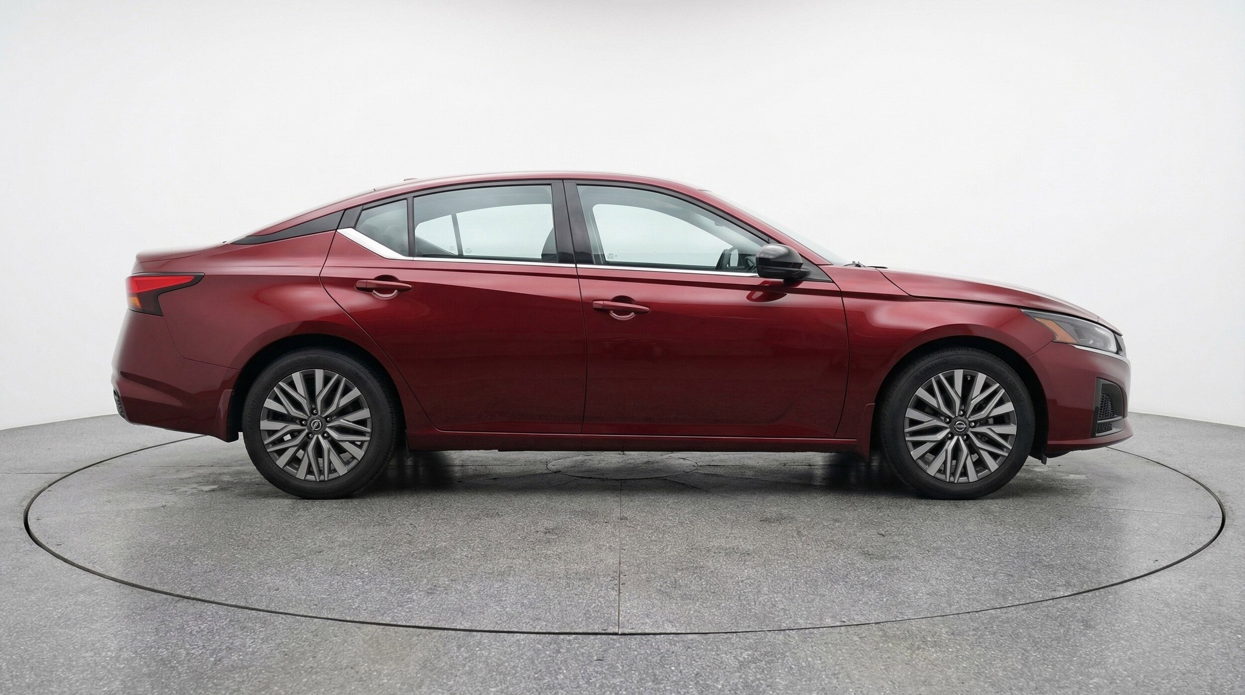 Thumbnail: 2025 Nissan Altima - 11