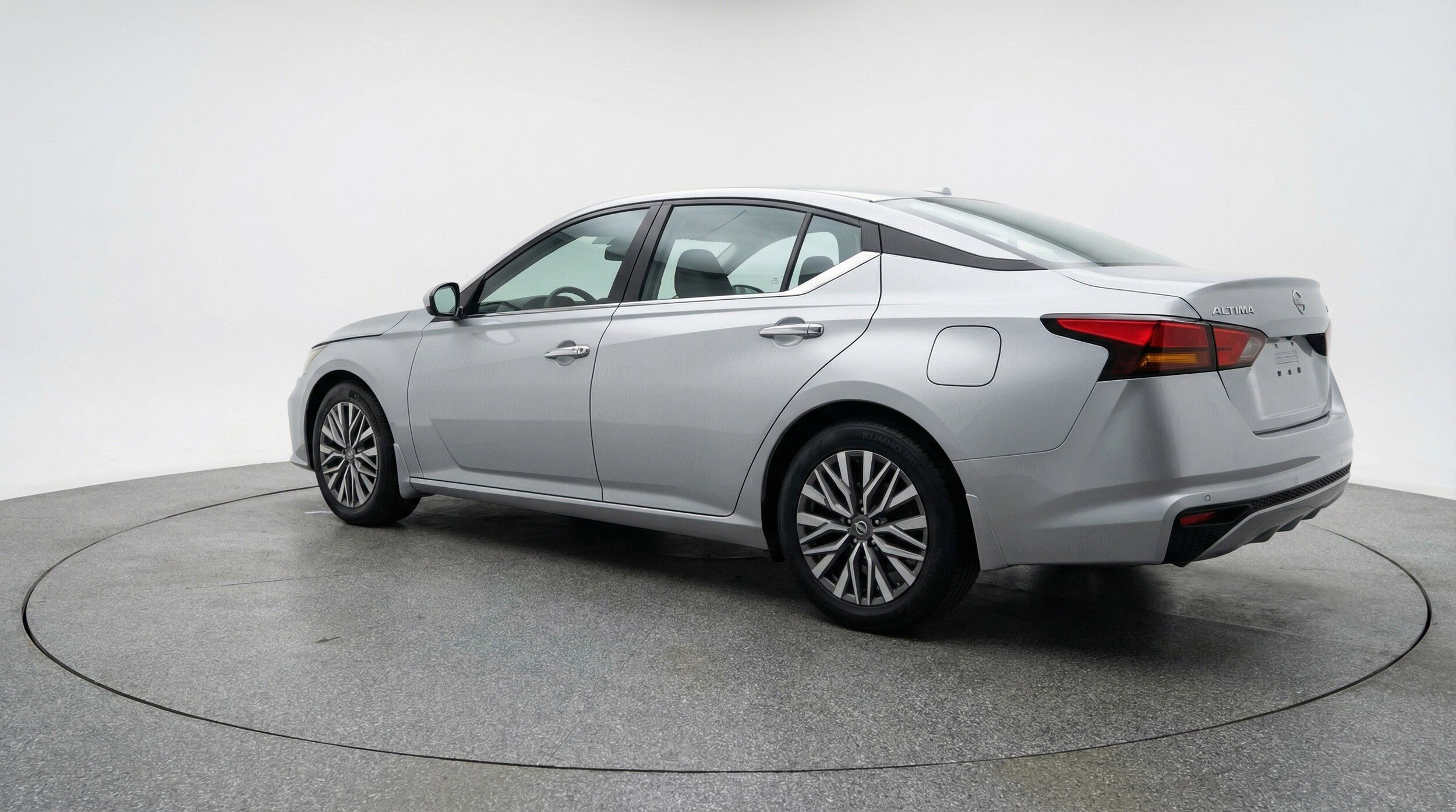 Thumbnail: 2025 Nissan Altima - 6