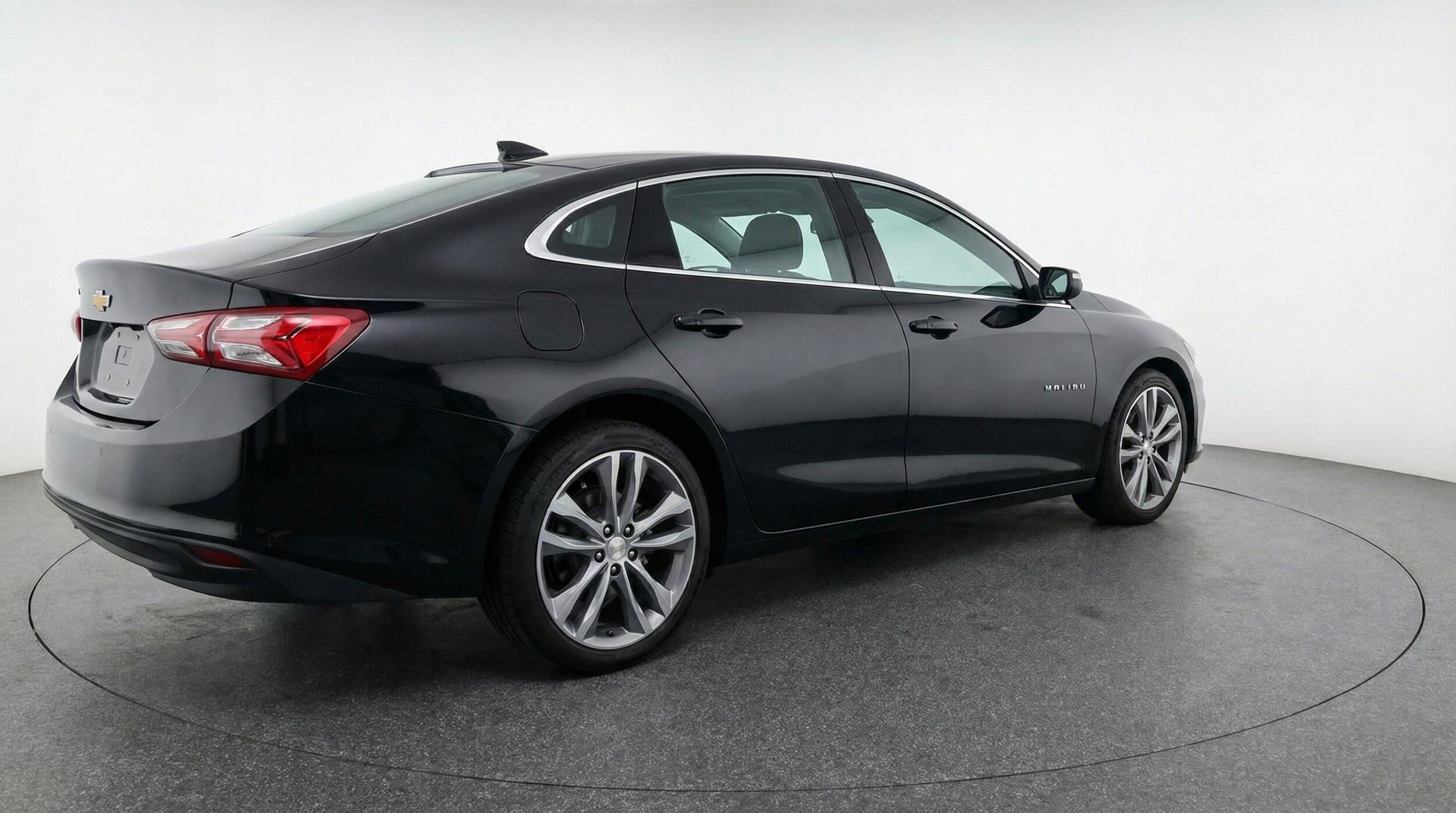 Thumbnail: 2024 Chevrolet Malibu - 9