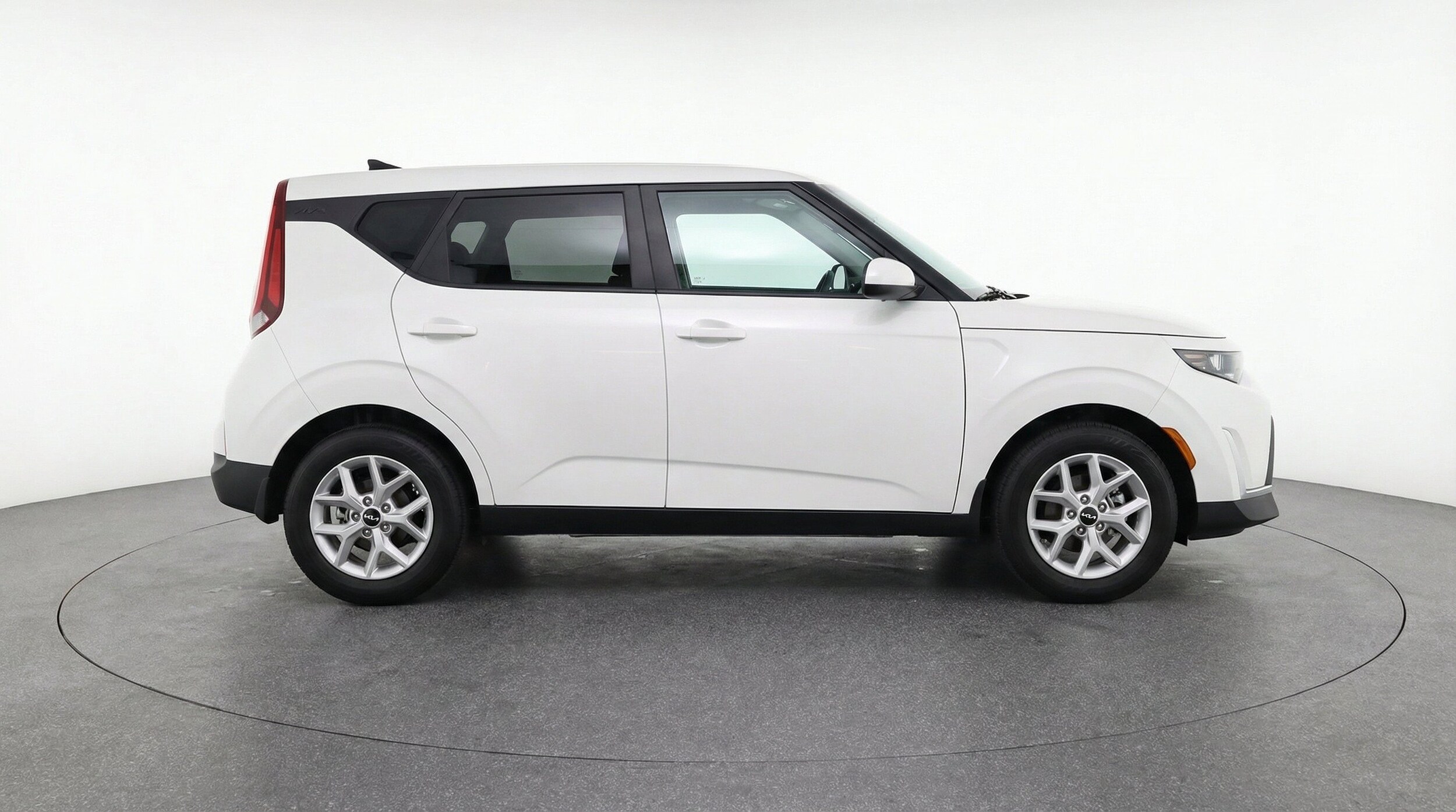 Thumbnail: 2025 Kia Soul - 11