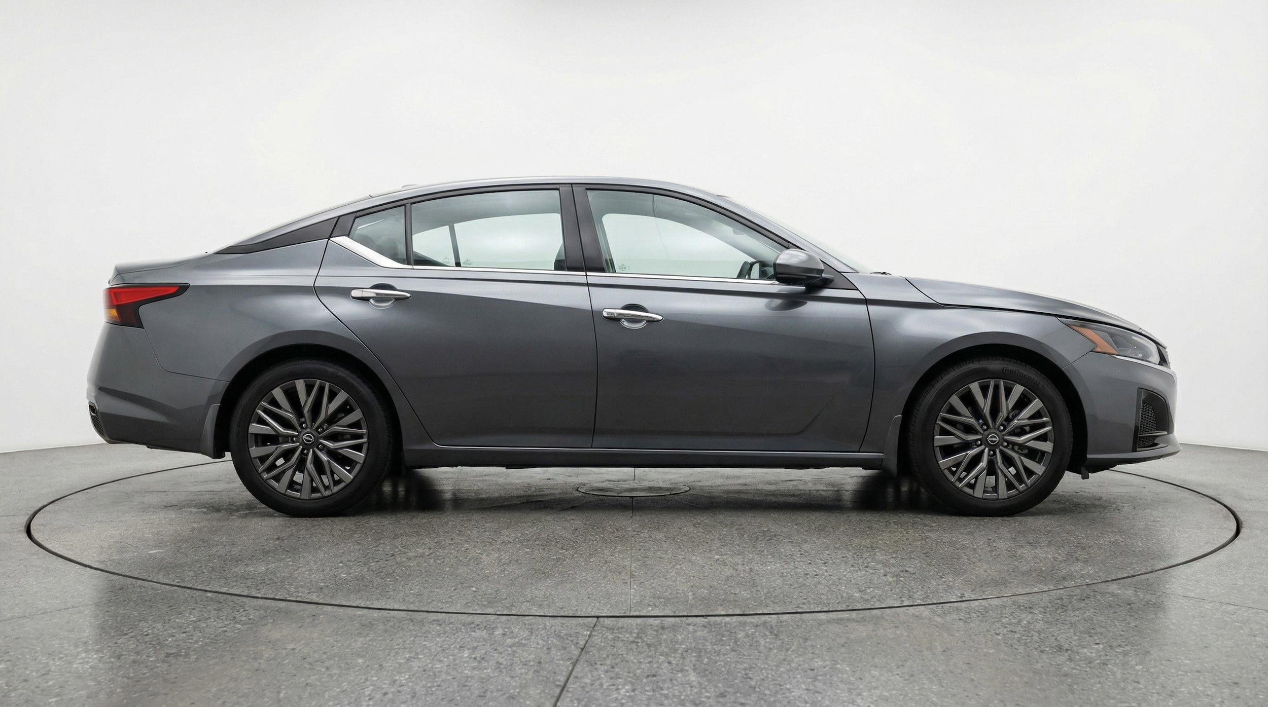 Thumbnail: 2025 Nissan Altima - 11