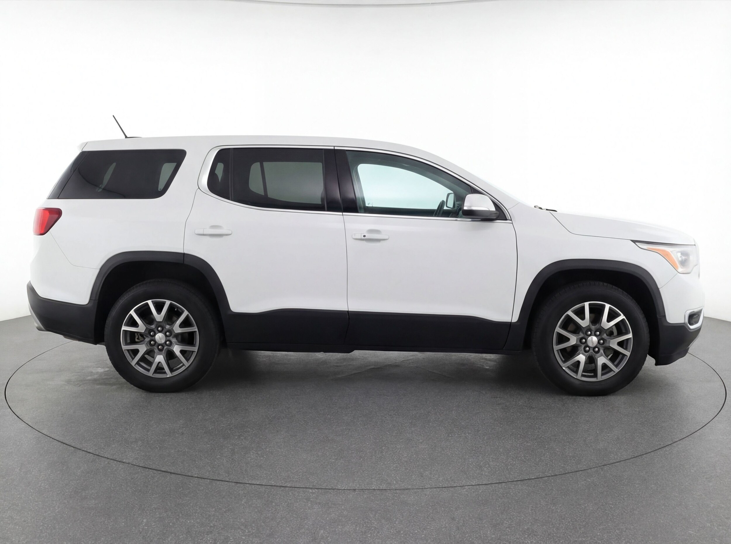 Thumbnail: 2023 GMC Acadia - 11