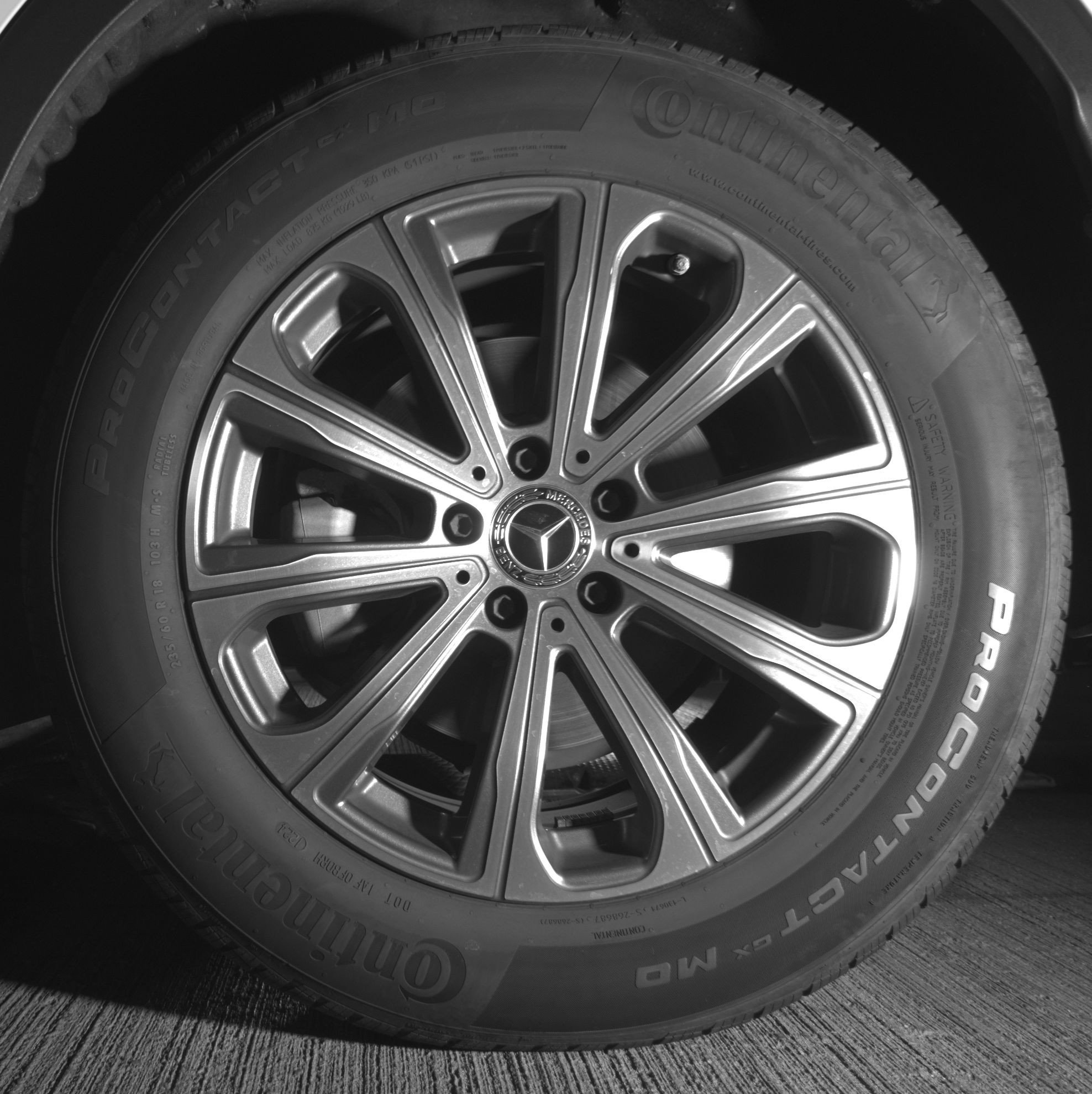 Thumbnail: 2024 Mercedes-Benz GLC - 14