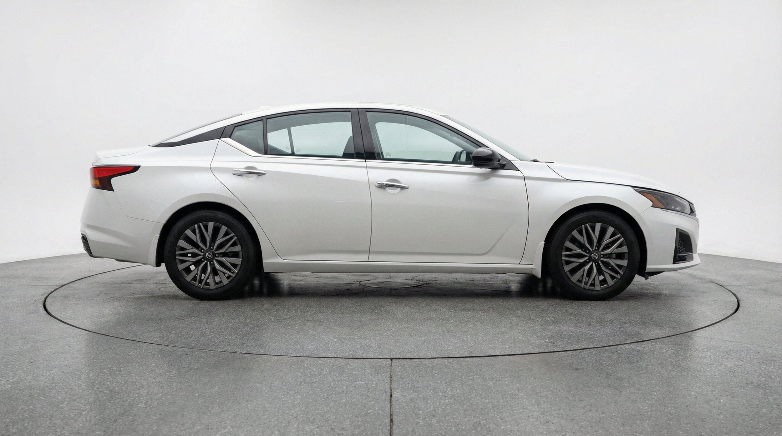 Thumbnail: 2025 Nissan Altima - 11