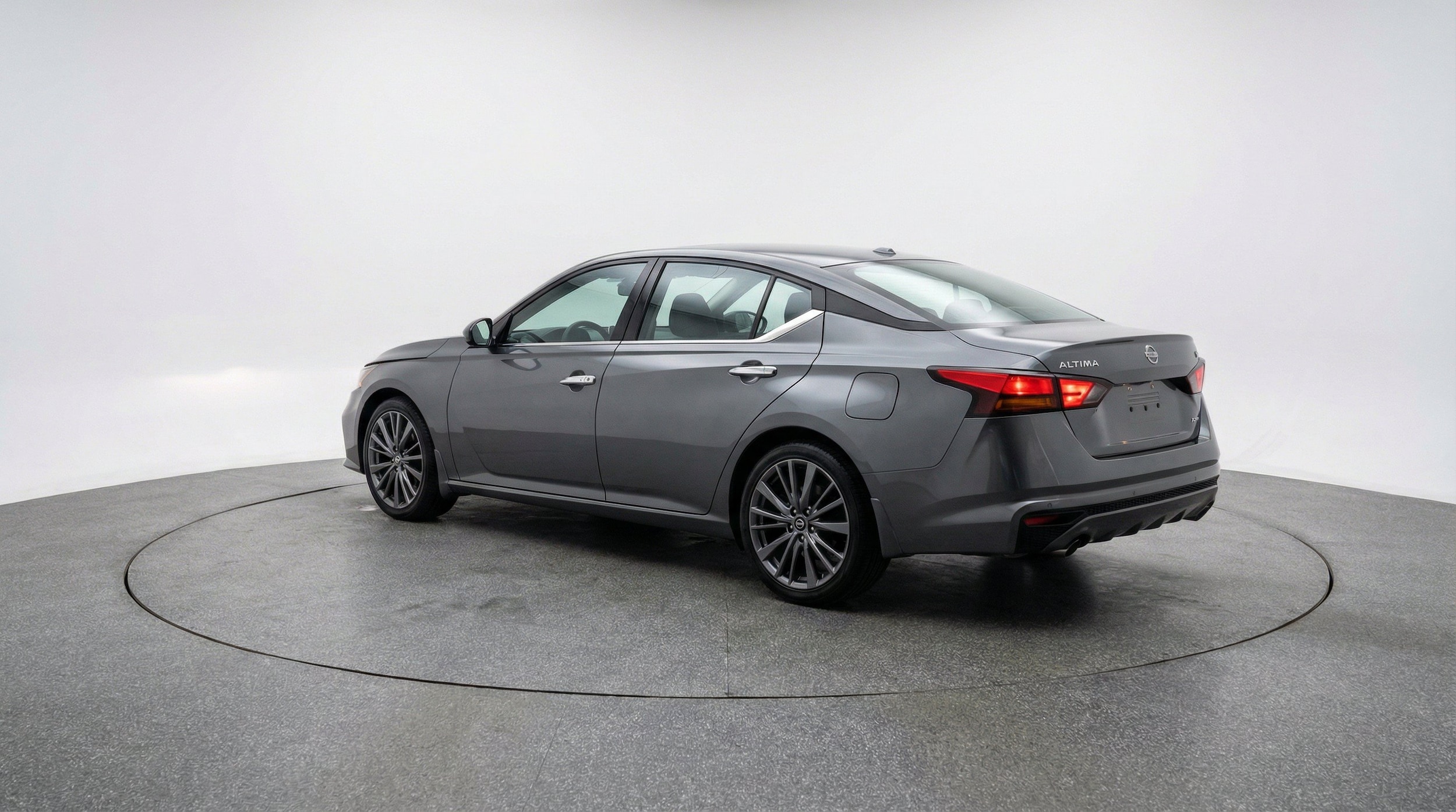 Thumbnail: 2025 Nissan Altima - 6