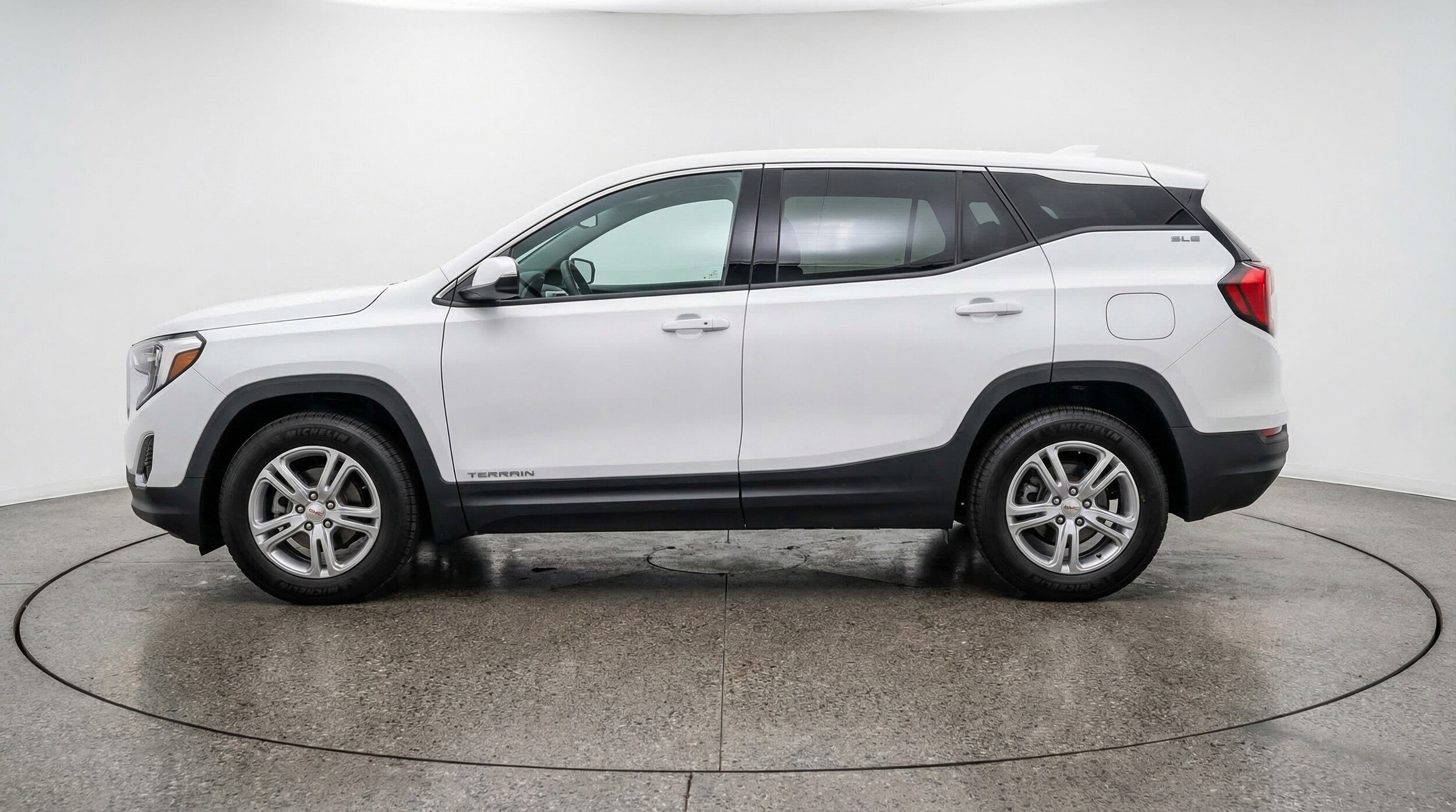 Thumbnail: 2024 GMC Terrain - 5