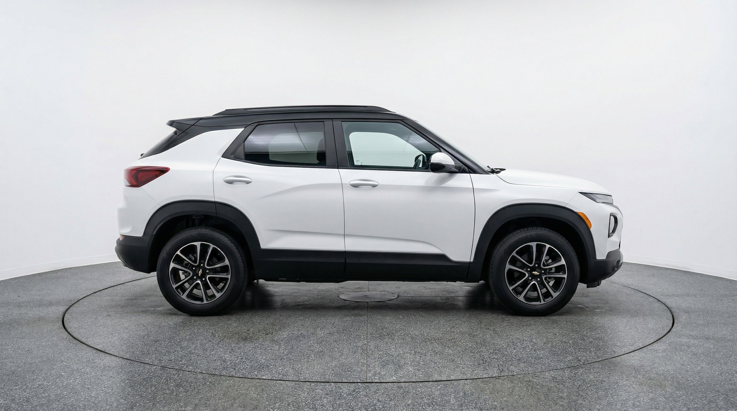 Thumbnail: 2025 Chevrolet TrailBlazer - 11