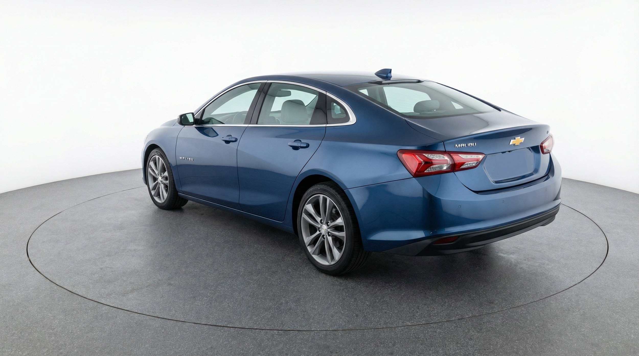 Thumbnail: 2024 Chevrolet Malibu - 6