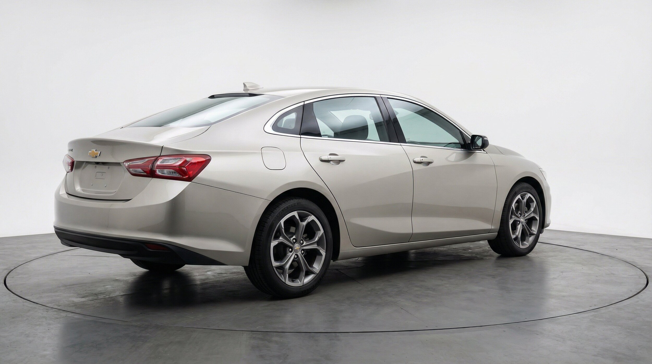 Thumbnail: 2024 Chevrolet Malibu - 9