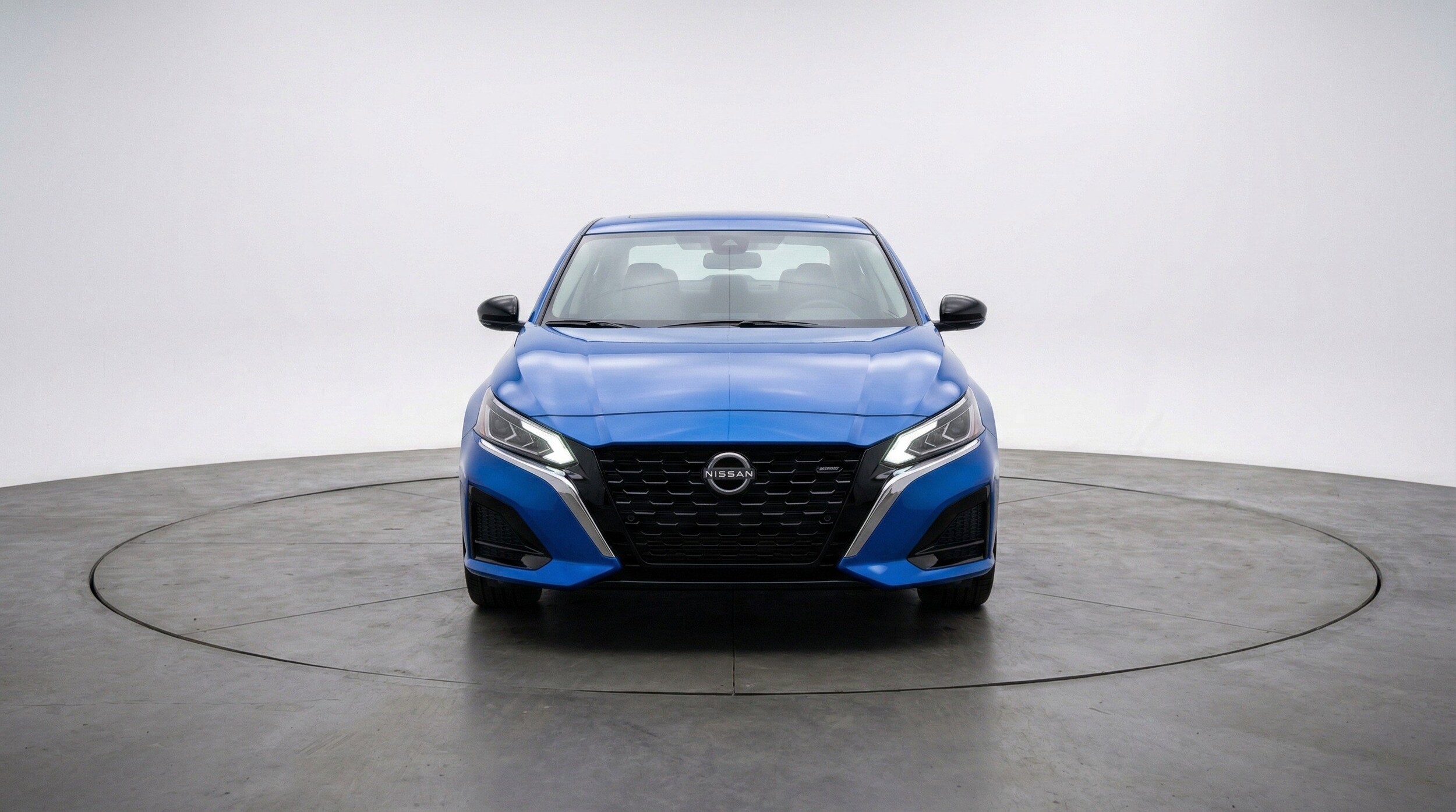 Thumbnail: 2025 Nissan Altima - 2