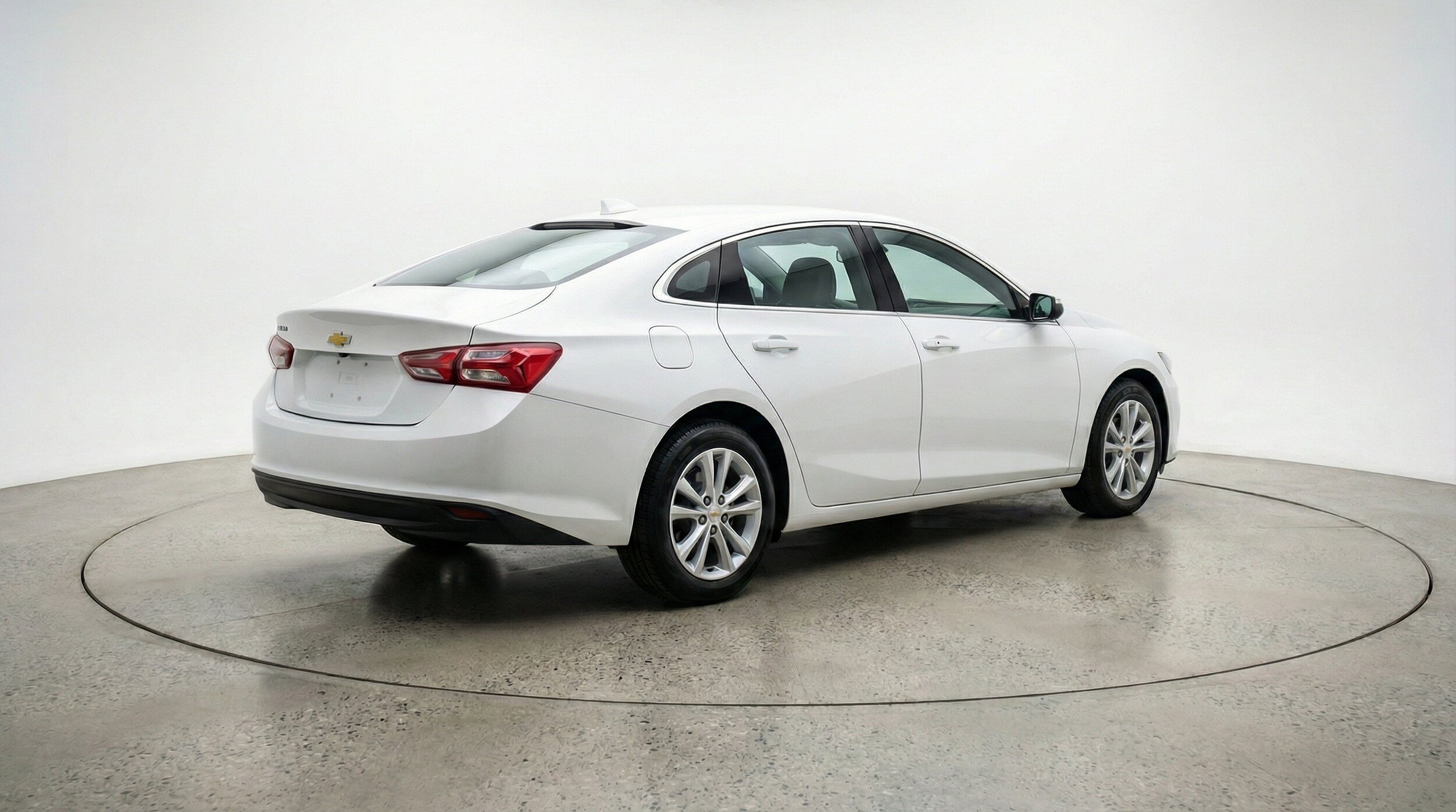 Thumbnail: 2024 Chevrolet Malibu - 9