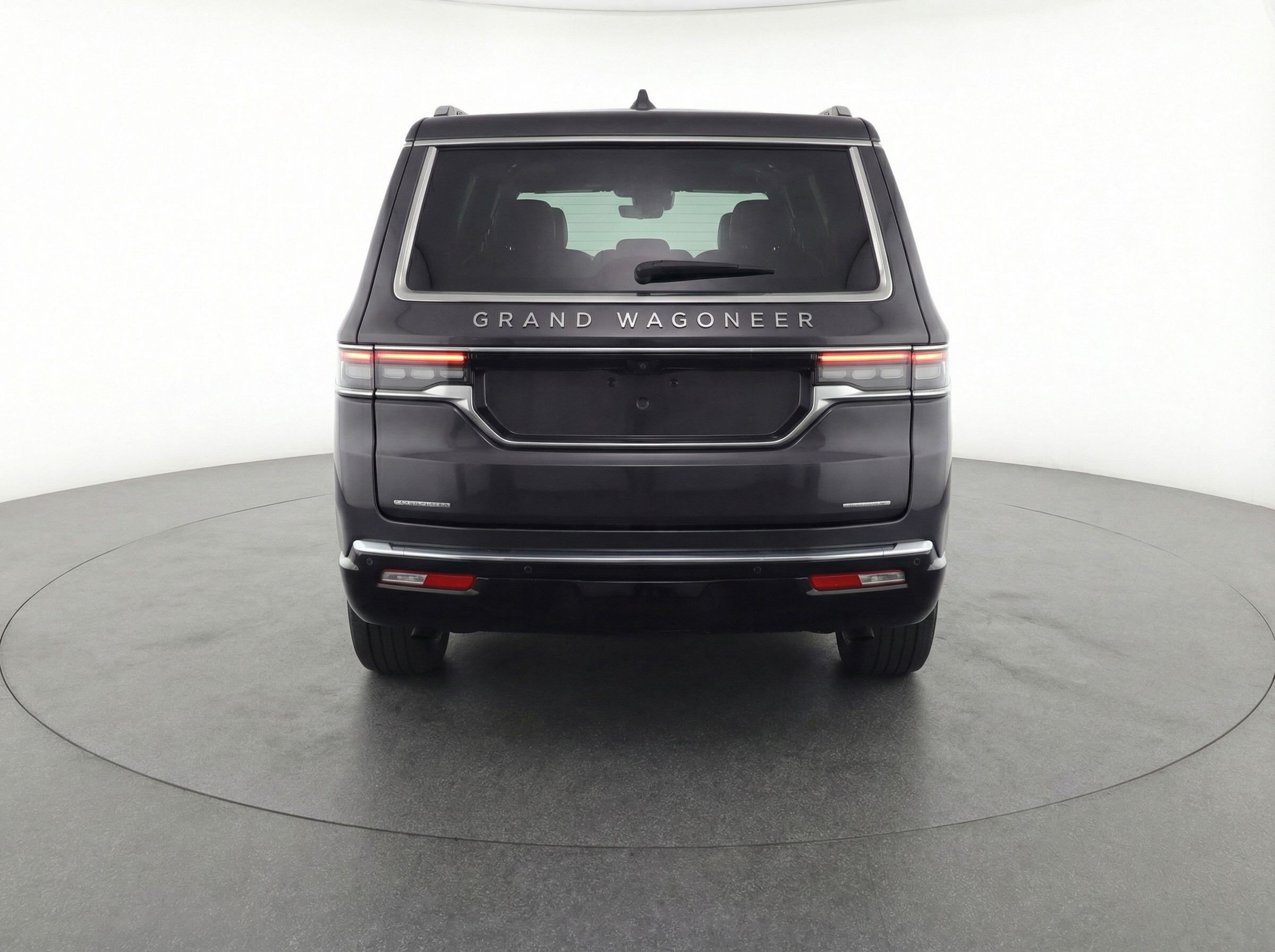 Thumbnail: 2023 Jeep Grand Wagoneer - 7