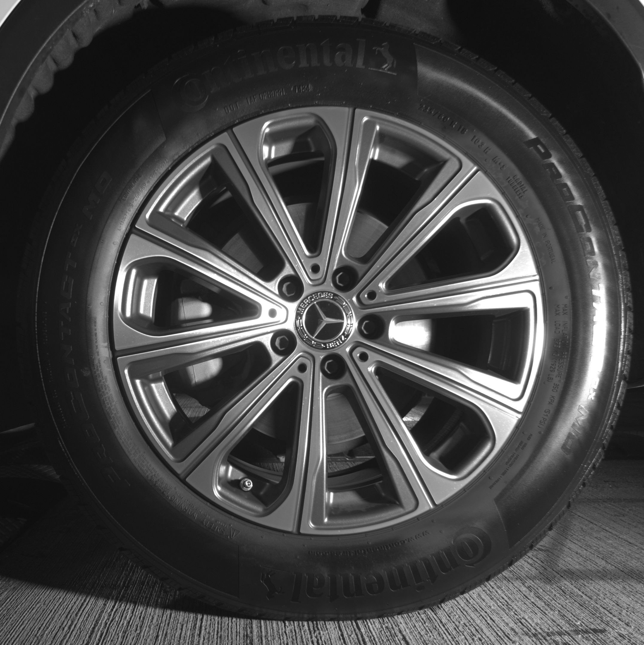 Thumbnail: 2024 Mercedes-Benz GLC - 14