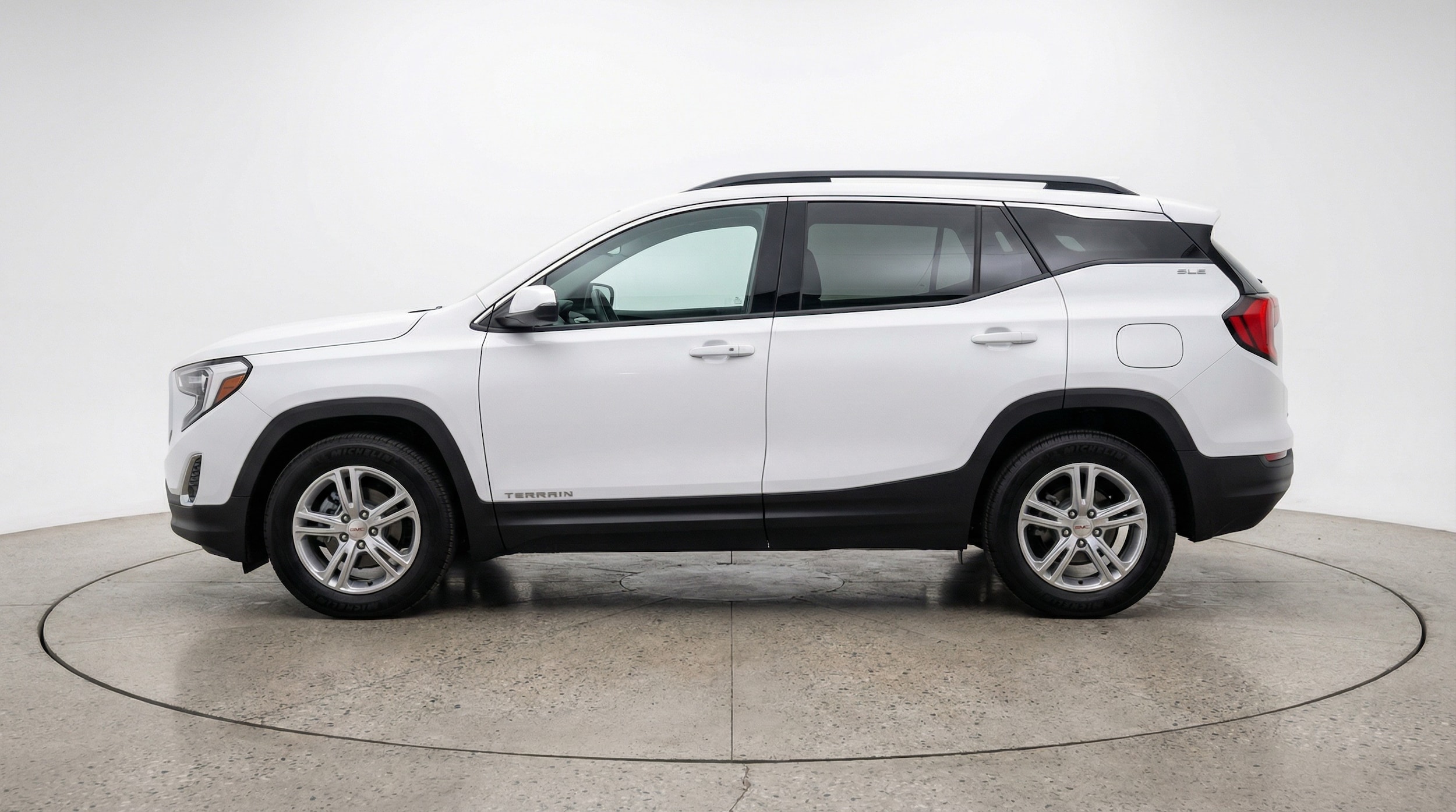 Thumbnail: 2024 GMC Terrain - 4