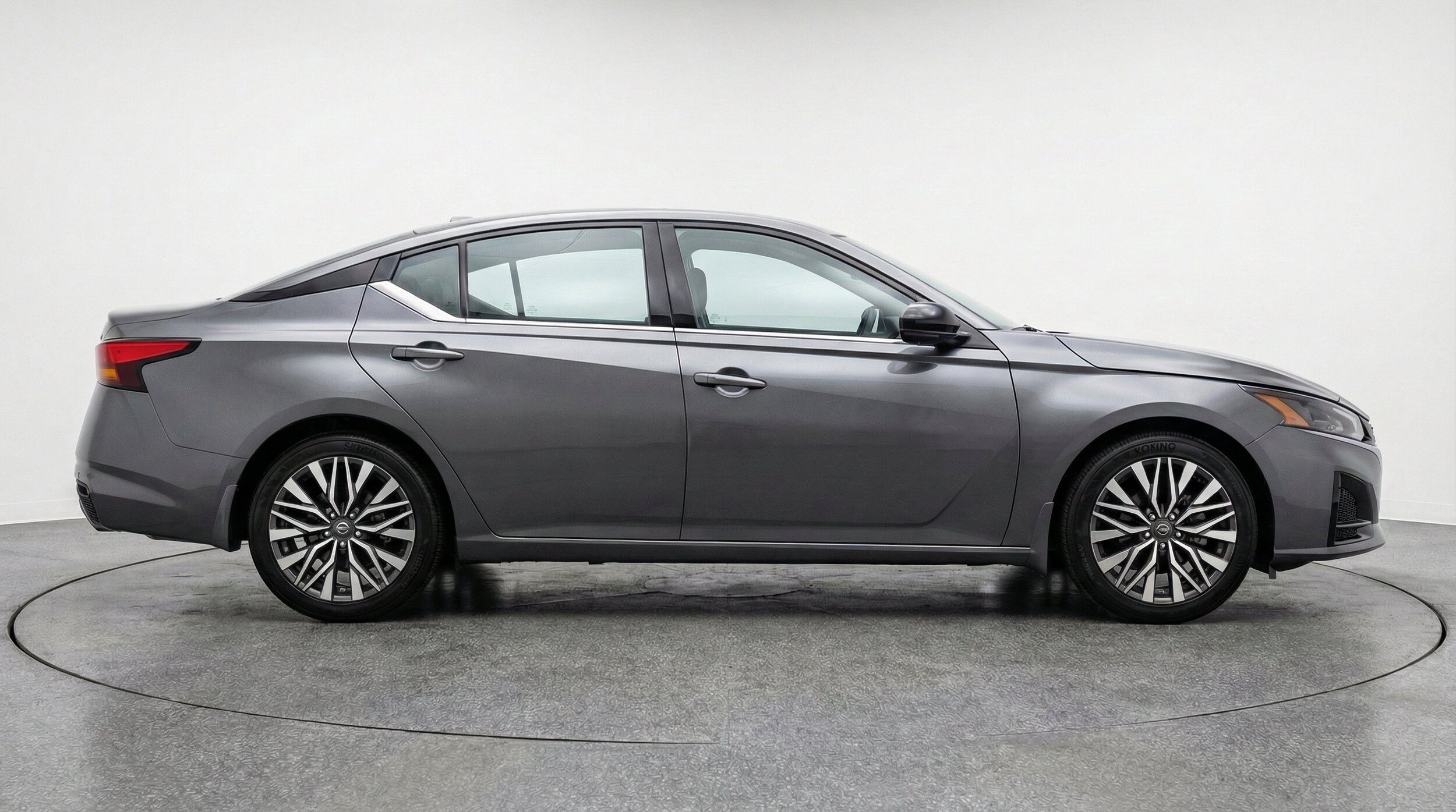Thumbnail: 2025 Nissan Altima - 11