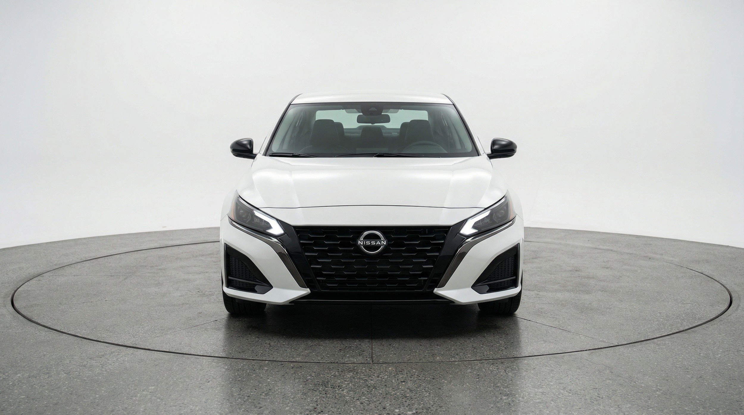 Thumbnail: 2025 Nissan Altima - 2