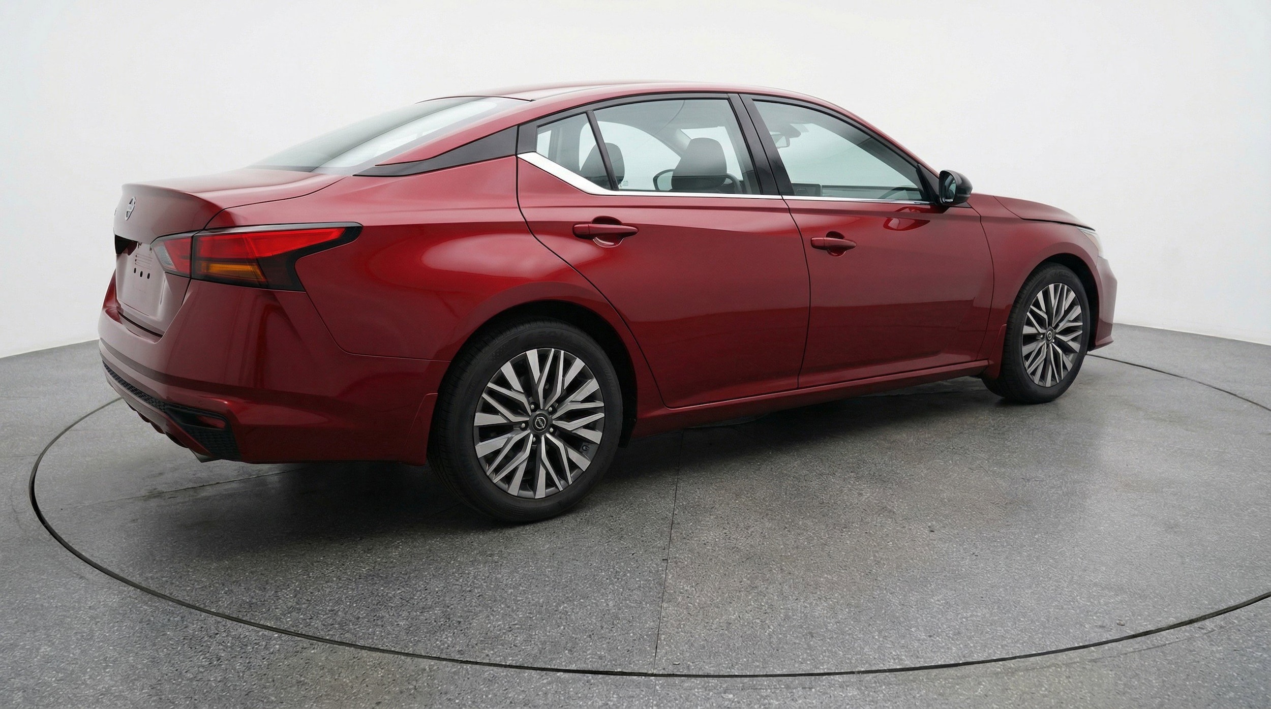 Thumbnail: 2025 Nissan Altima - 9