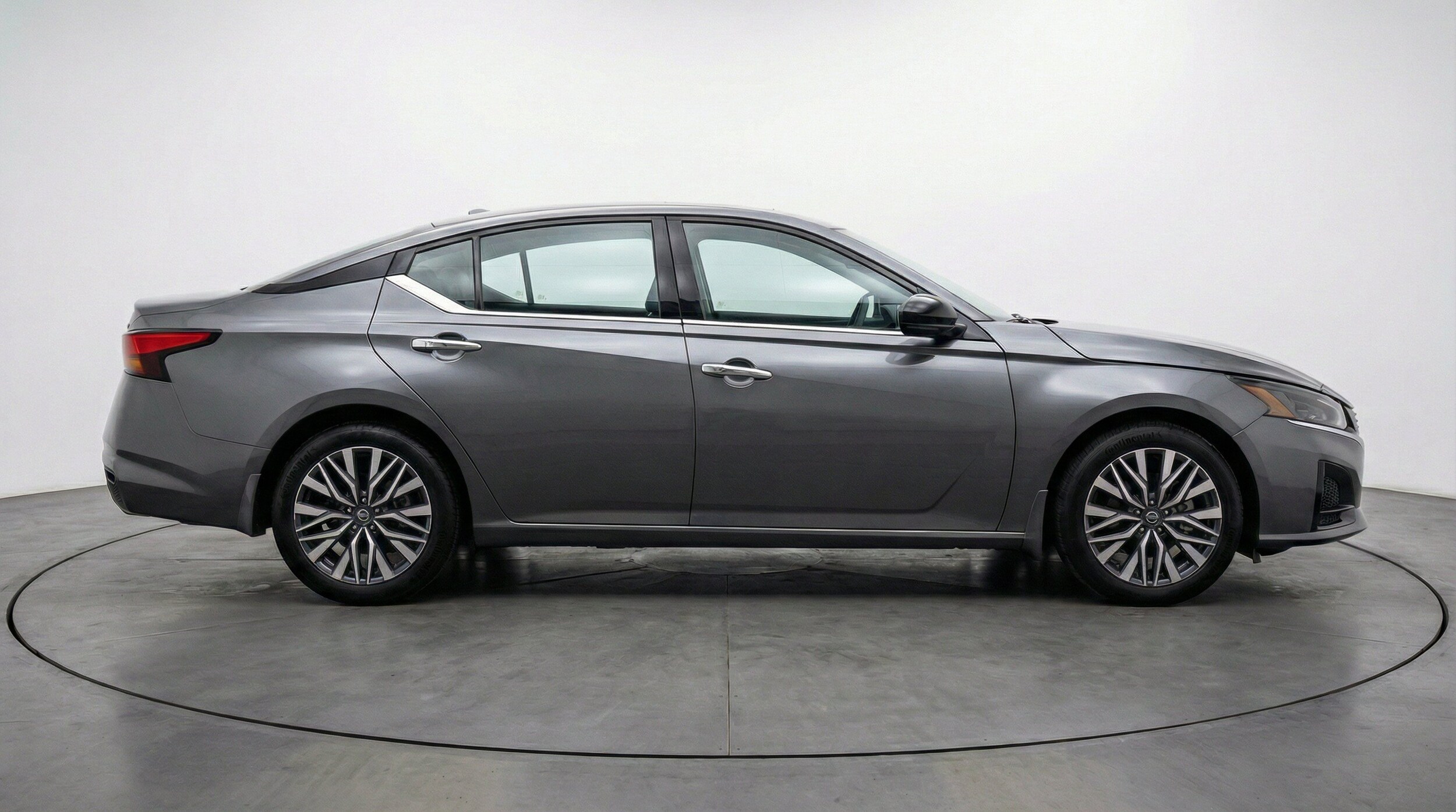 Thumbnail: 2025 Nissan Altima - 11