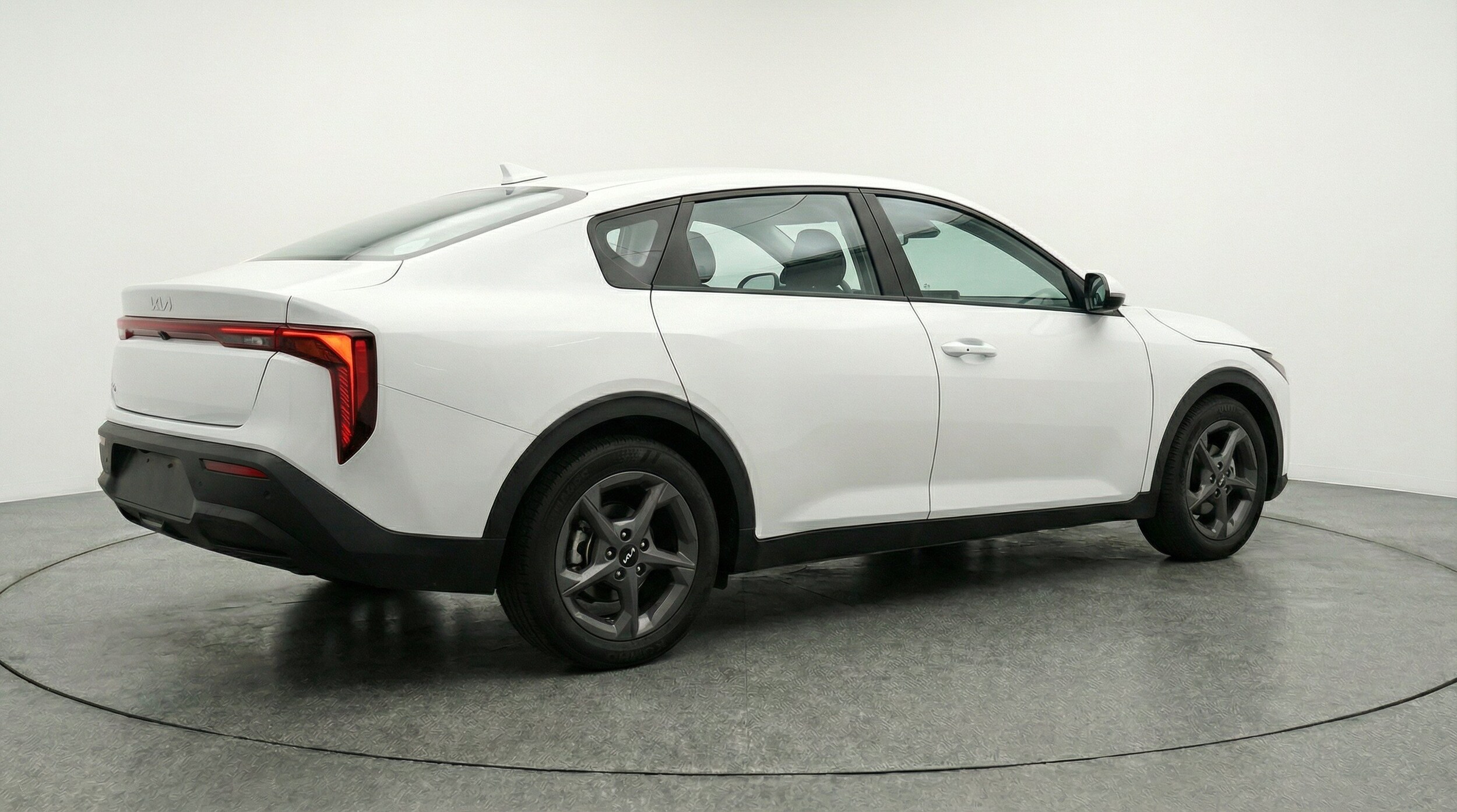 Thumbnail: 2025 Kia K4 - 9