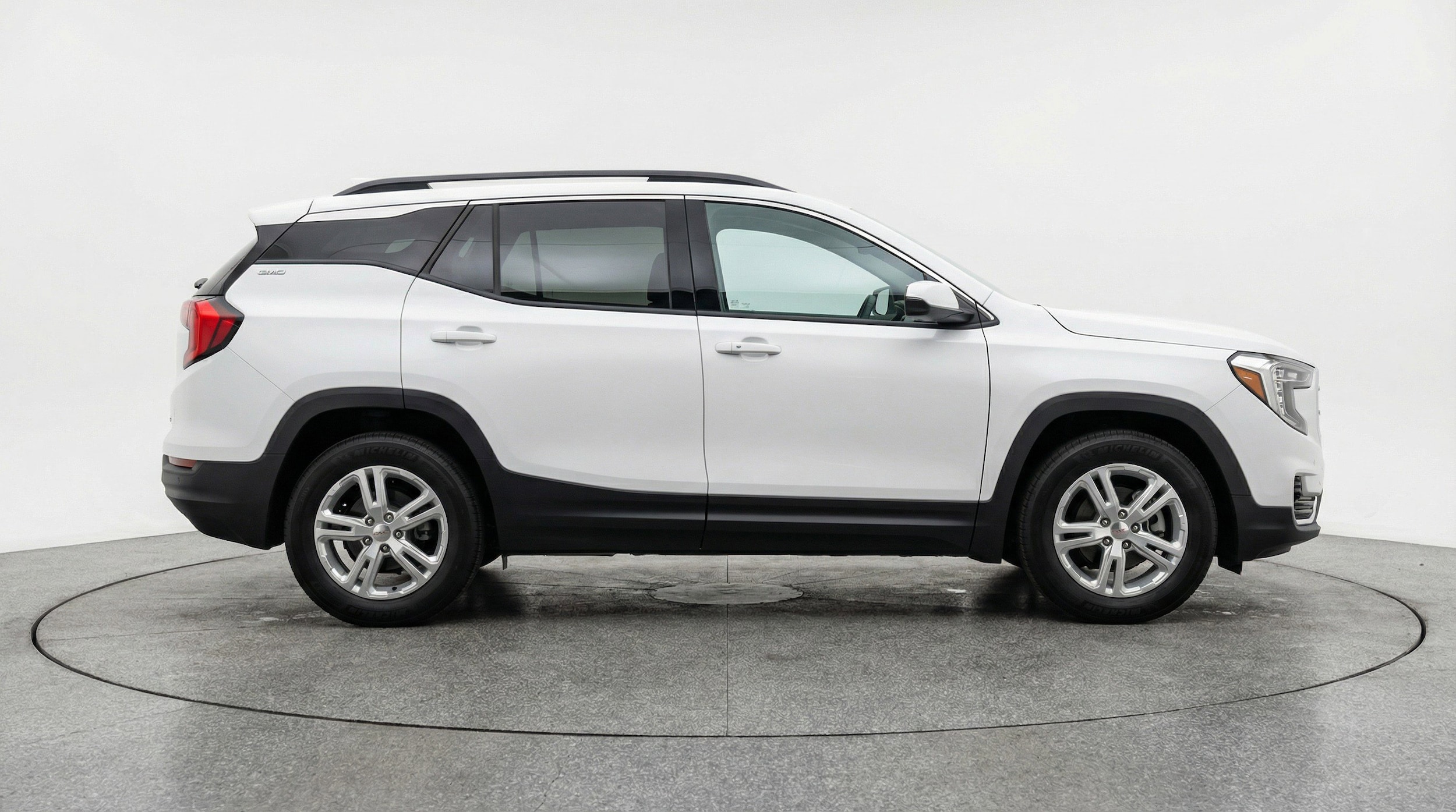 Thumbnail: 2024 GMC Terrain - 11