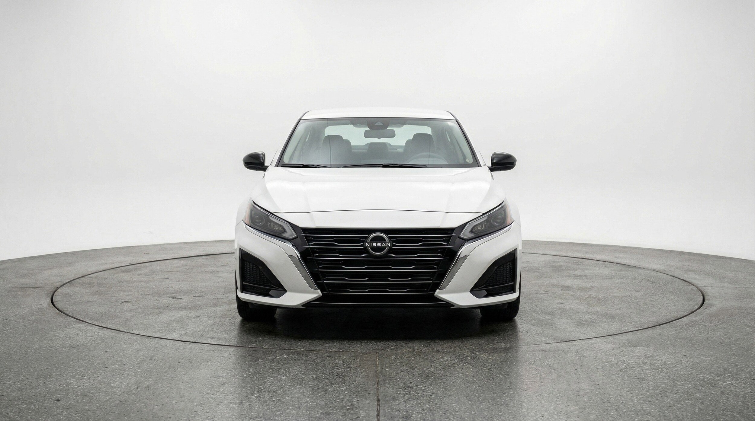 Thumbnail: 2025 Nissan Altima - 2