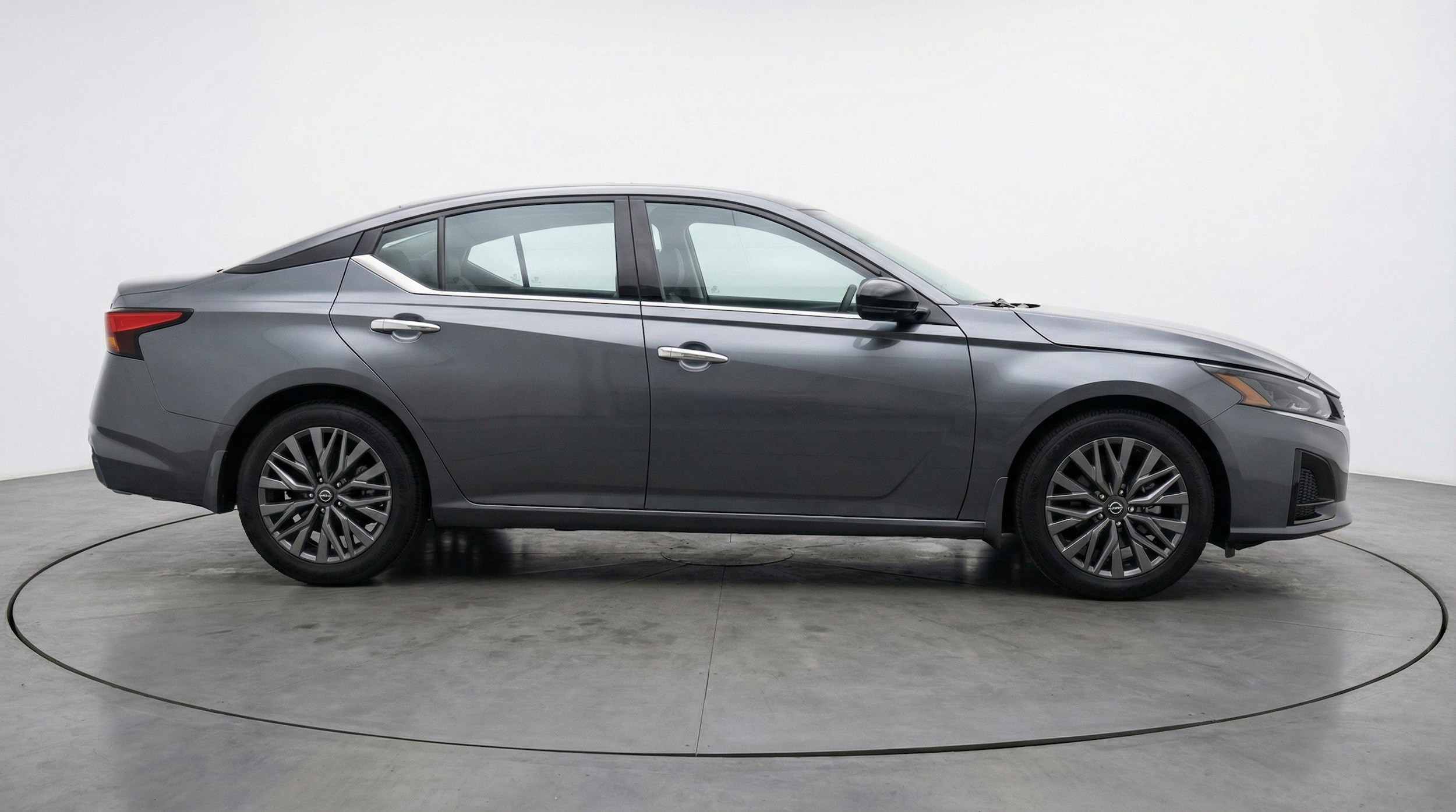 Thumbnail: 2025 Nissan Altima - 11