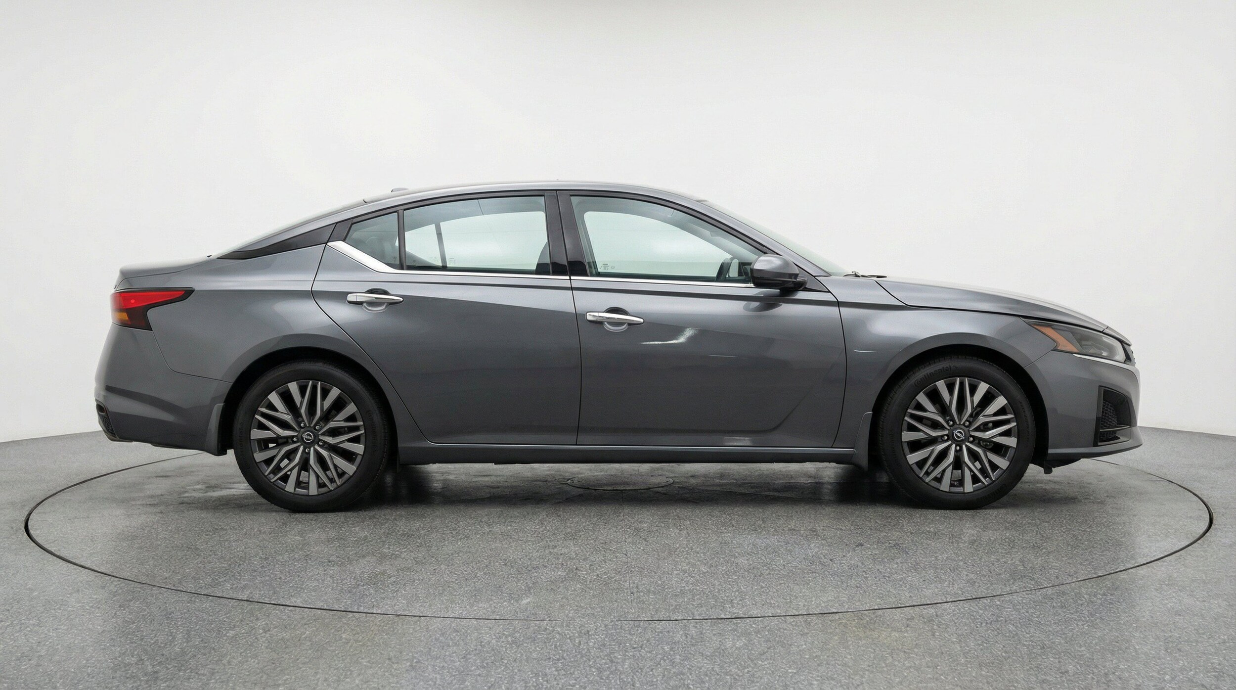 Thumbnail: 2025 Nissan Altima - 11
