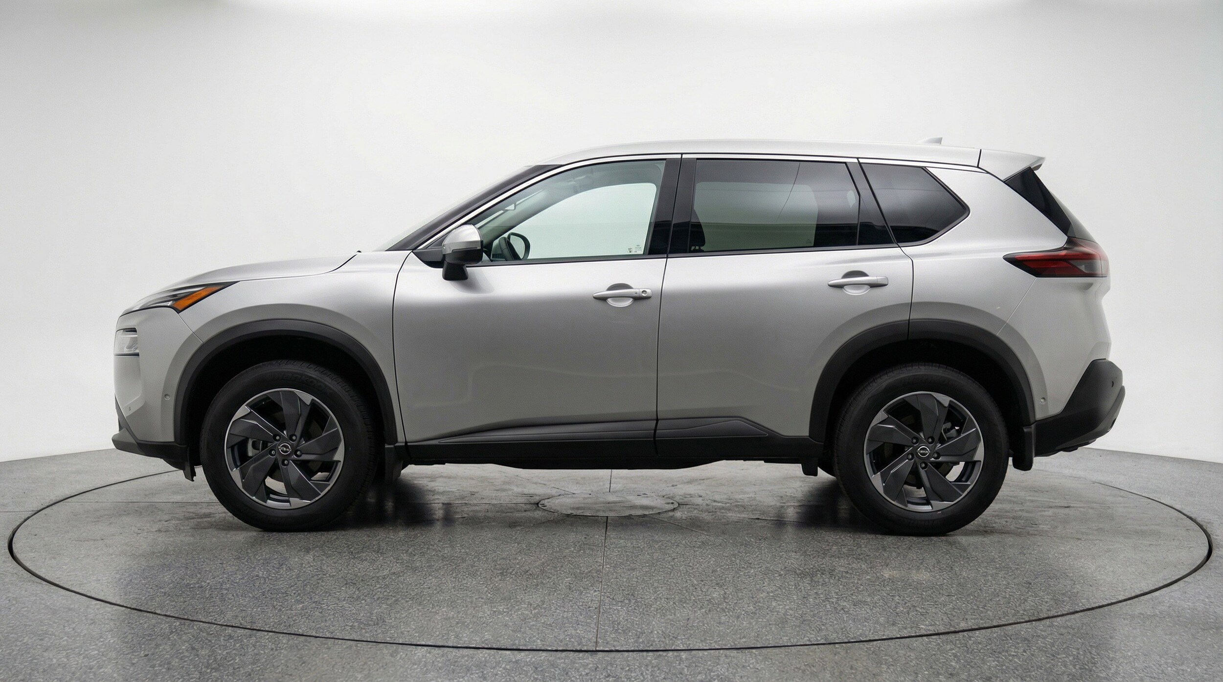 Thumbnail: 2025 Nissan Rogue - 5