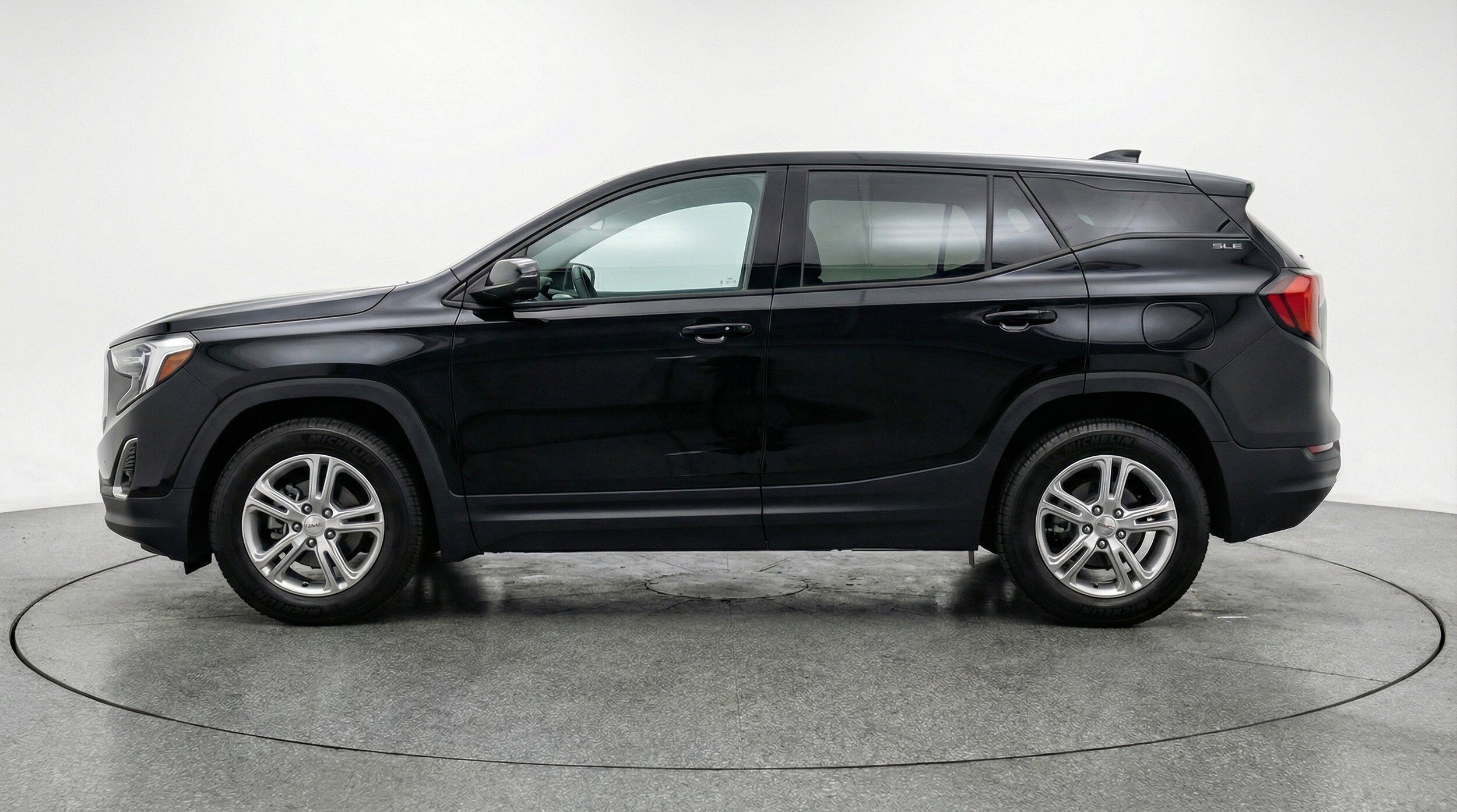 Thumbnail: 2024 GMC Terrain - 5