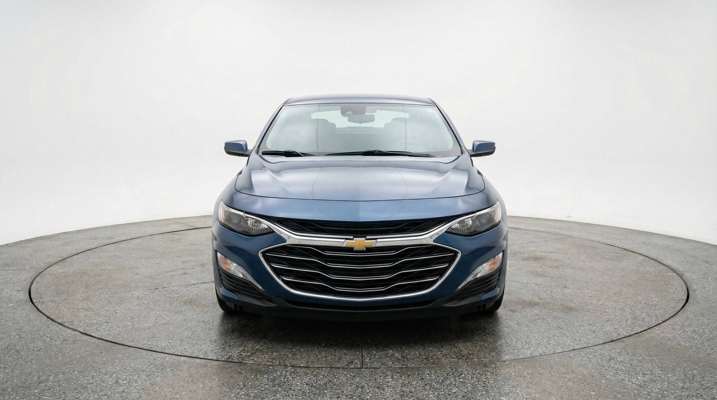 Thumbnail: 2024 Chevrolet Malibu - 2