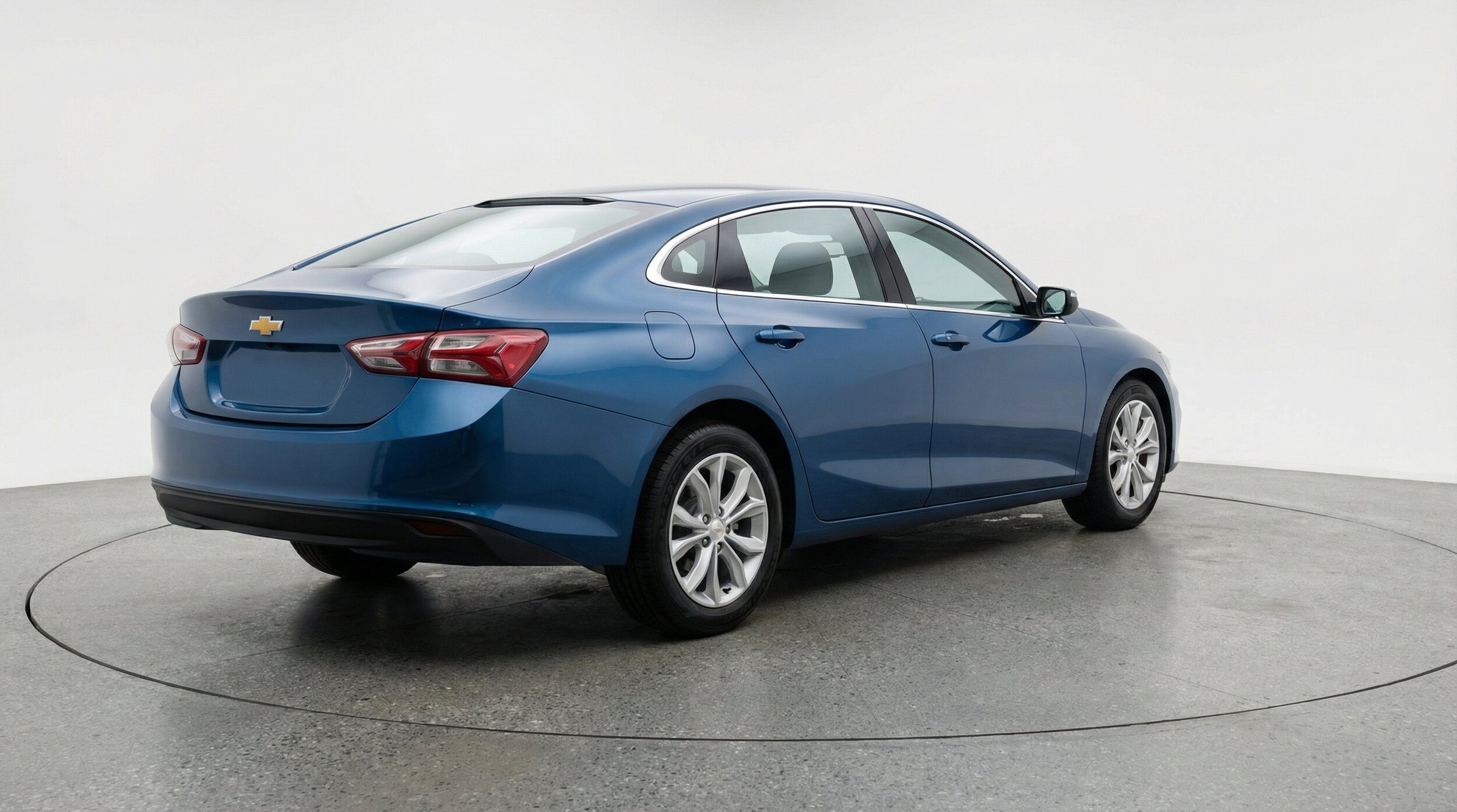 Thumbnail: 2024 Chevrolet Malibu - 9