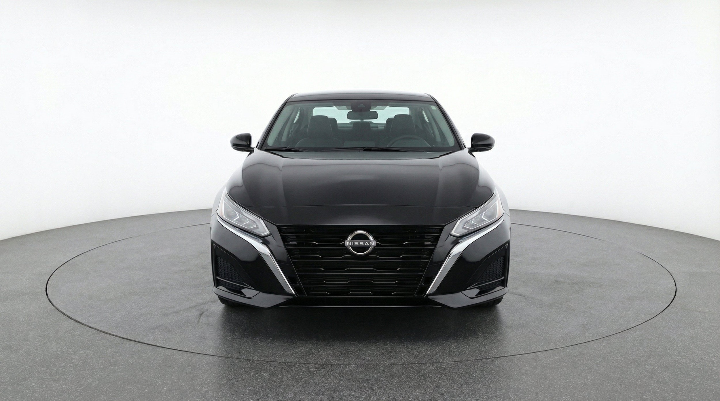 Thumbnail: 2025 Nissan Altima - 2